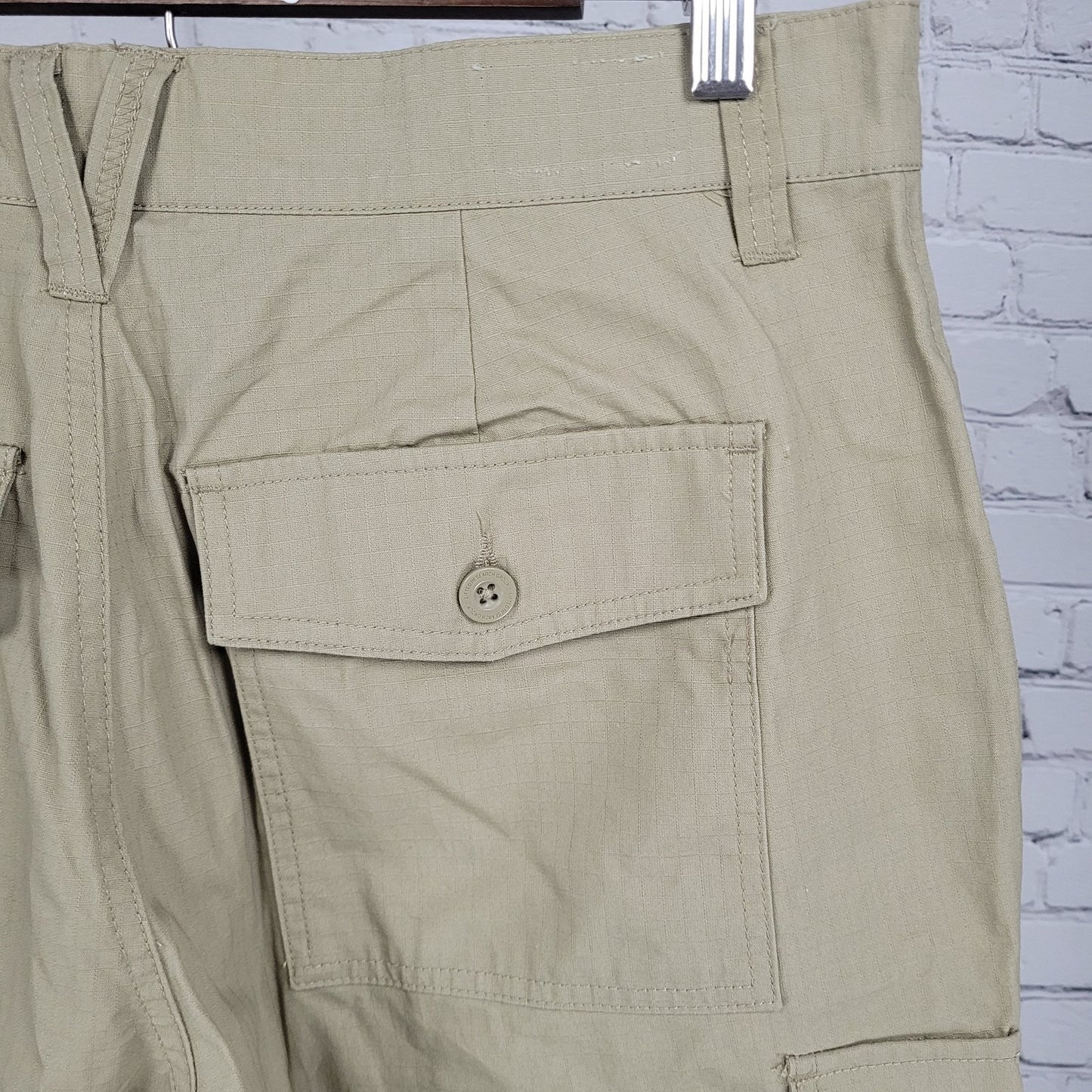 LRG Lifted Research Group Tan 100% Cotton Cargo Pockets Shorts 32