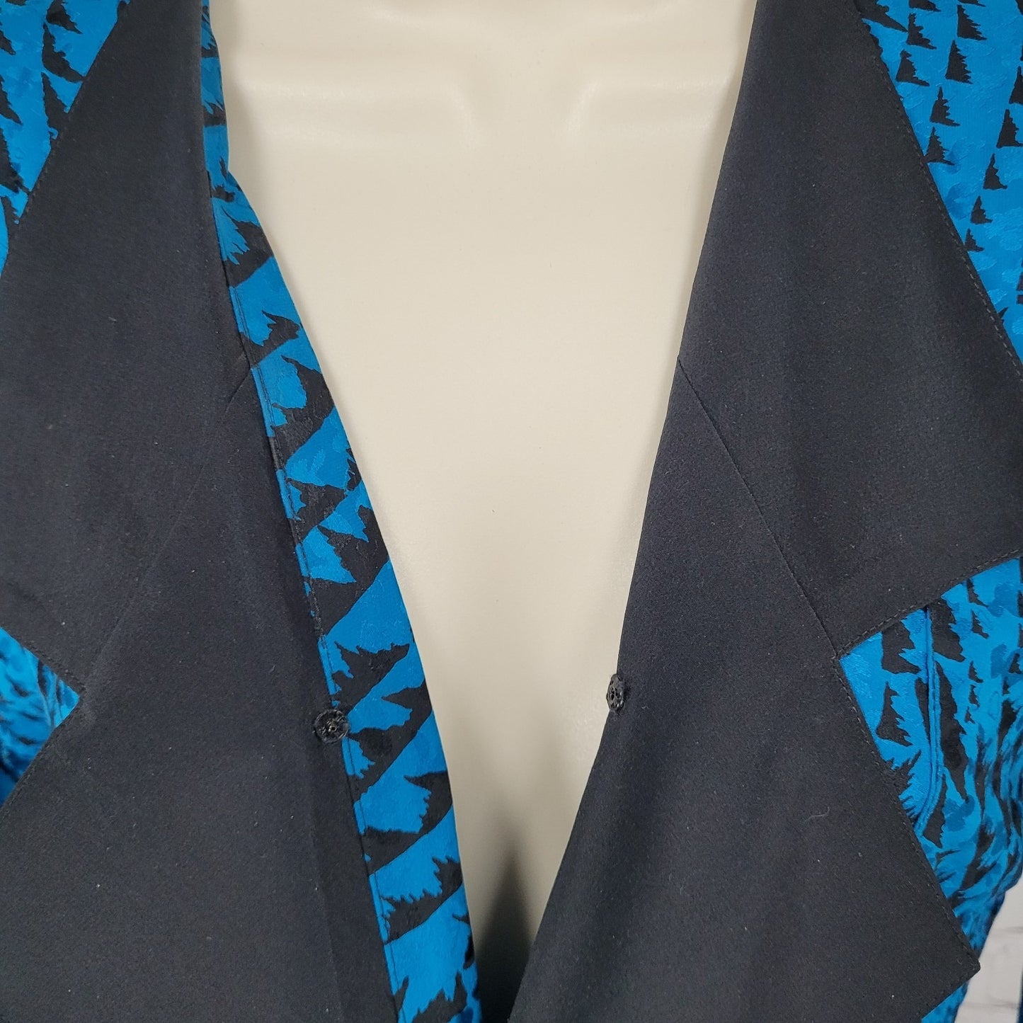 VTG Neiman Marcus Blue 100% Silk Belted Long Sleeve Collared Midi Dress Size 8