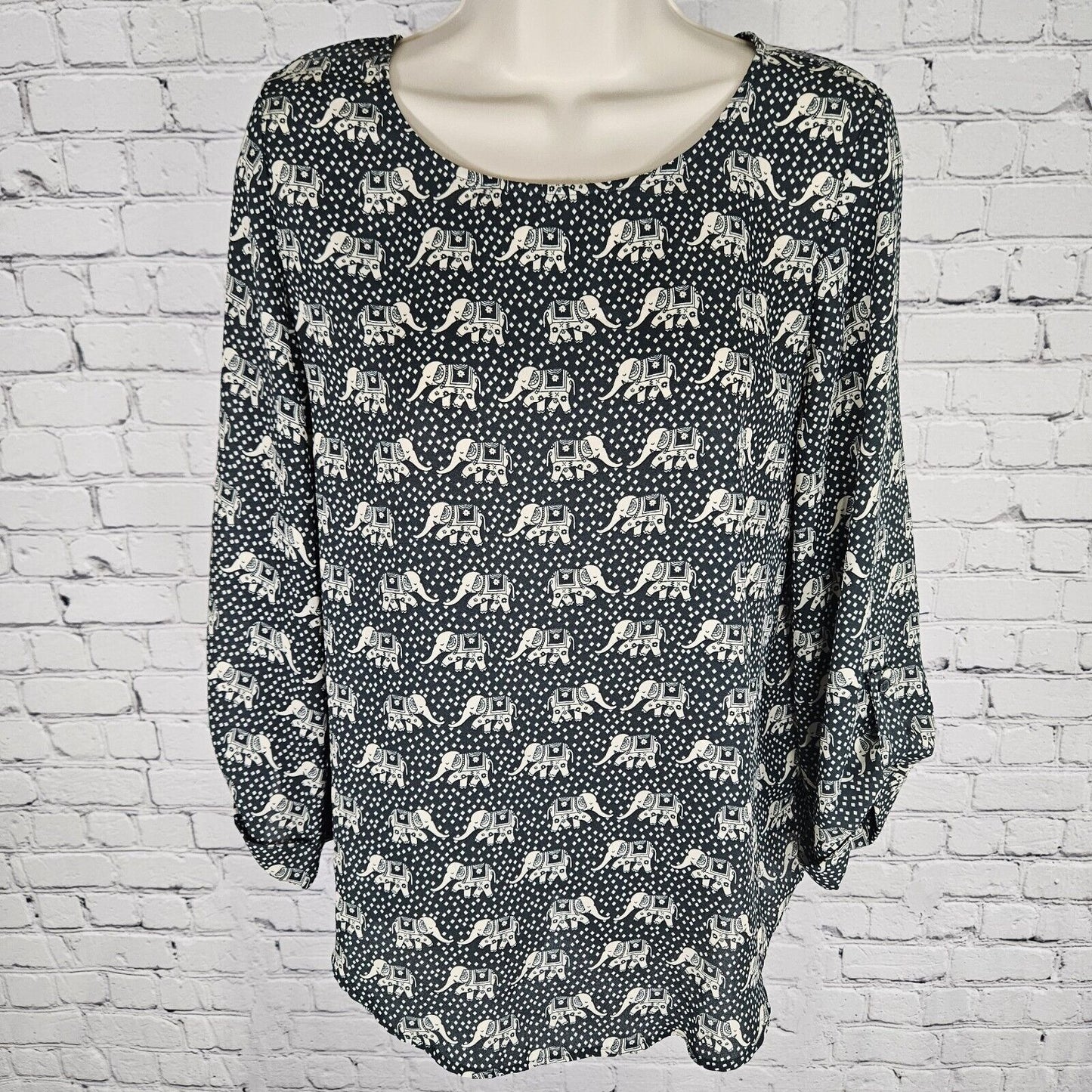 Mix By 41Hawthorn Green White Elephant 3/4 Tabbed Sleeve Size Medium M Blouse