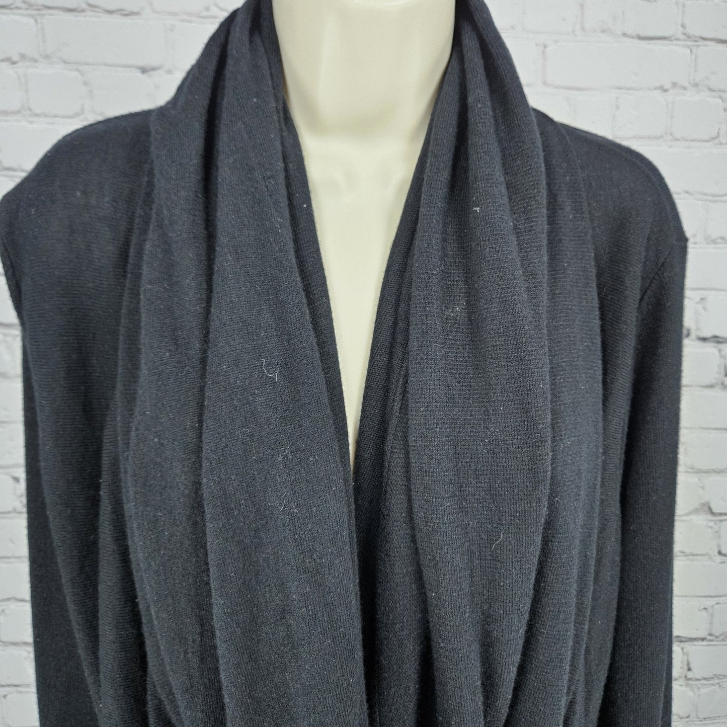 Nordstrom Lingerie Black Waterfall Wrap Long Sleeve Cardigan Sweater Large L