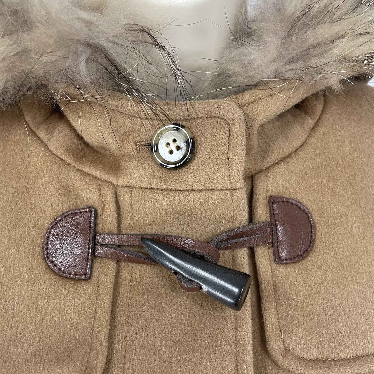 VTG Raybeams Tan Wool Blend Genuine Fur Trim Hooded Toggle Closure Coat Size 0