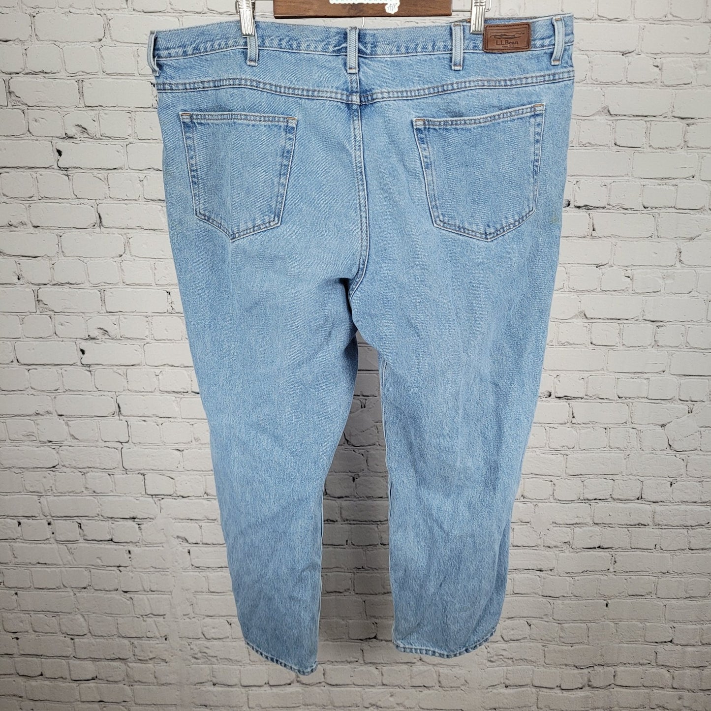 LL Bean Blue 100% Cotton Denim Classic Fit Medium Wash Straight Work Jeans 44x30