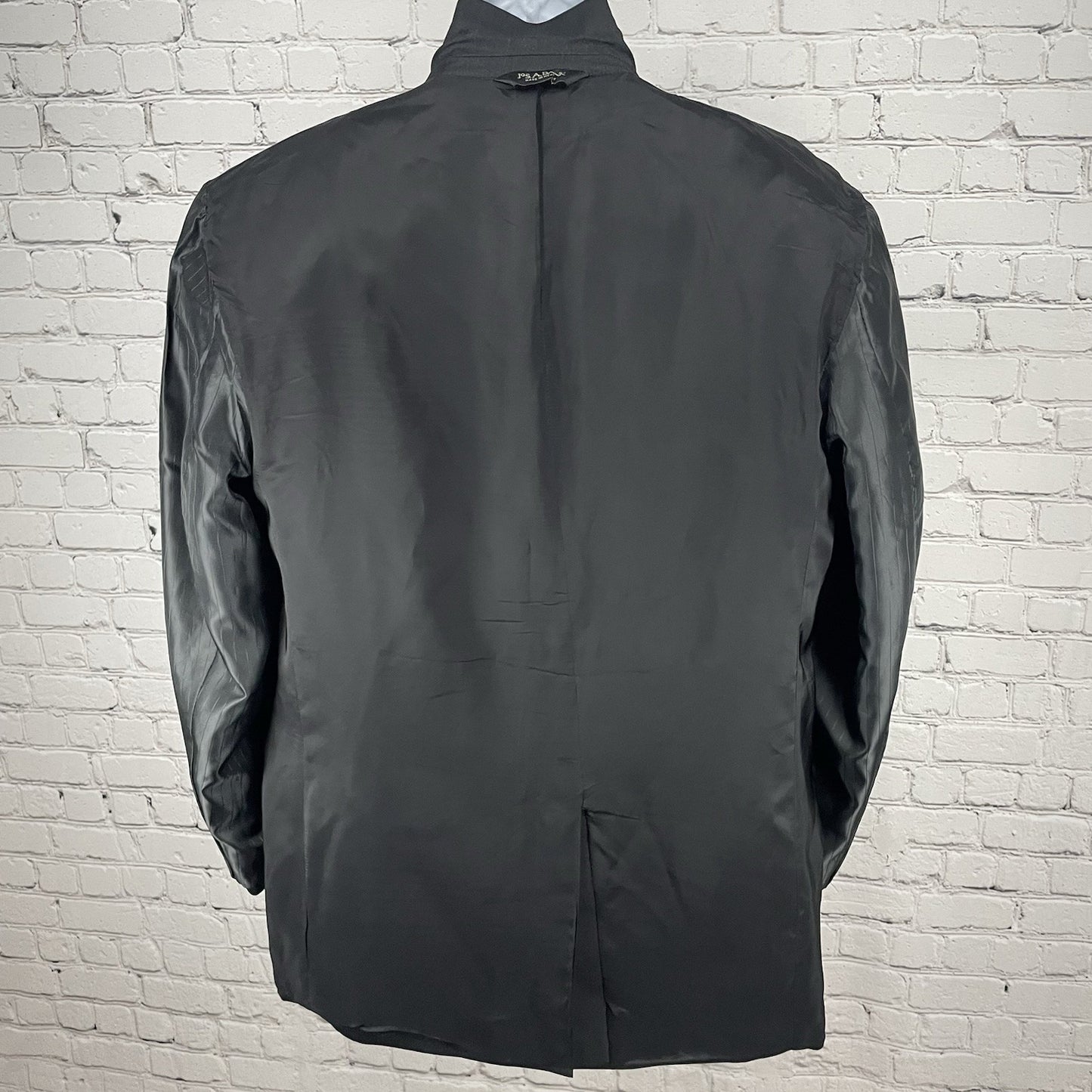 Jos A Bank Black 100% Wool Travelers Collection 2 Button Blazer Sport Coat 42L