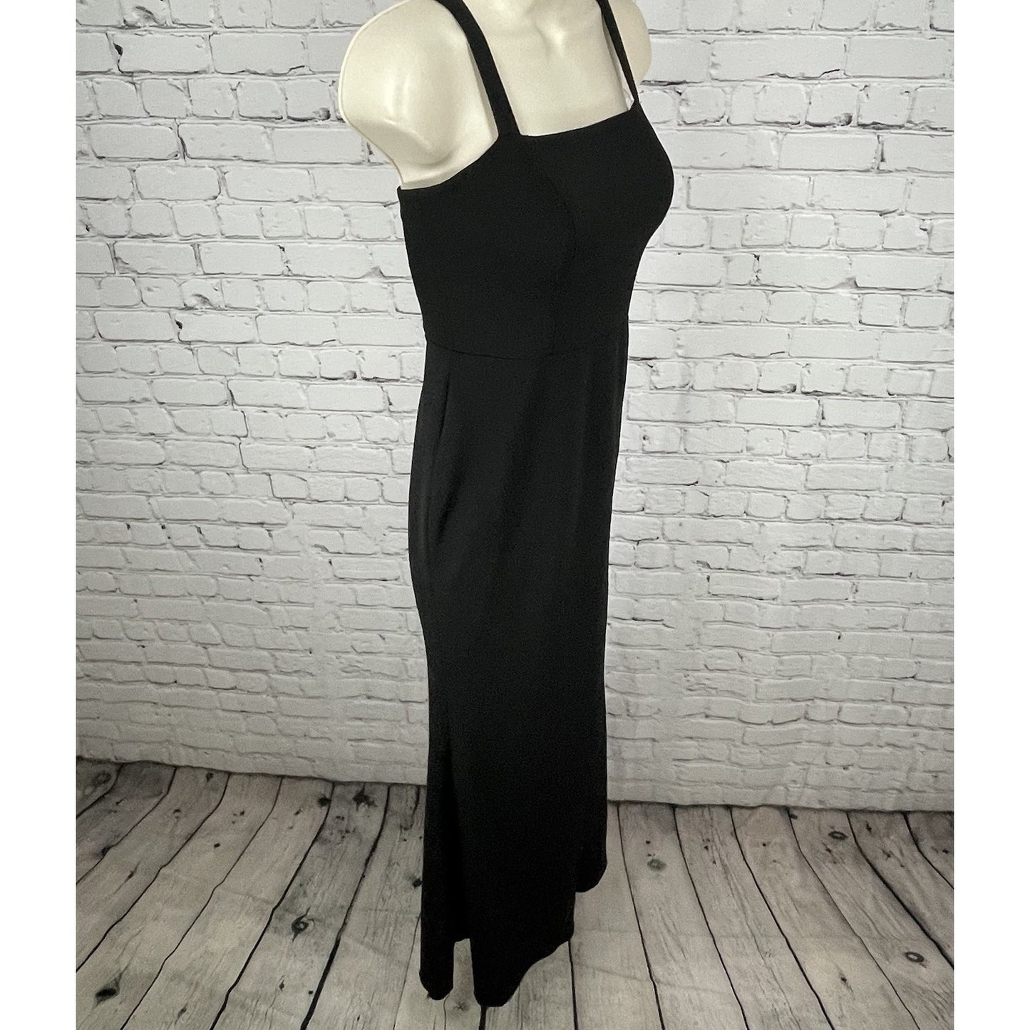 AZAZIE Black Sleeveless Slit Padded Bridesmaid Prom Formal Maxi Dress Size A0