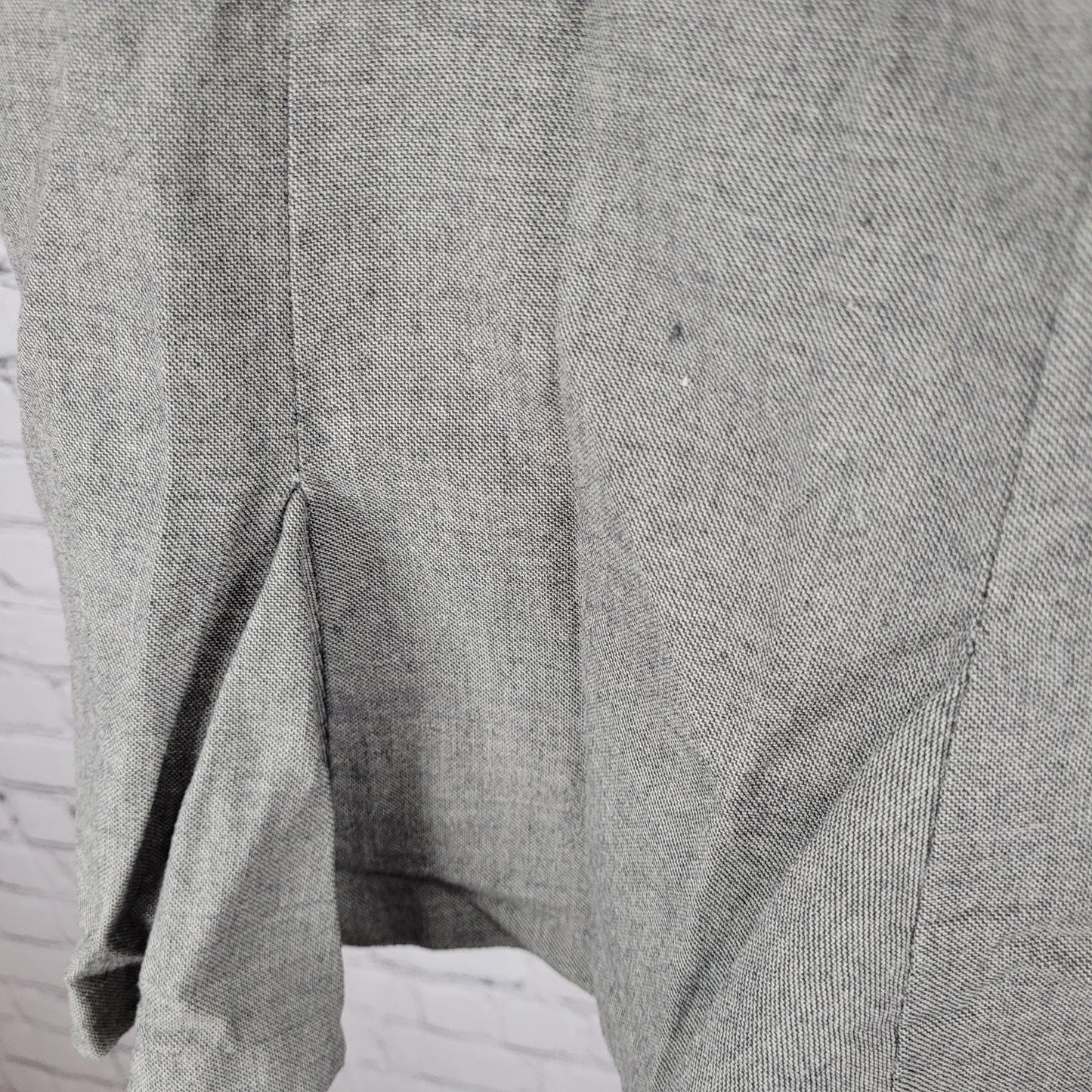 Lauren Ralph Lauren Grey 100% Wool Zip Closure Lined Skirt Size 12 (32x25)