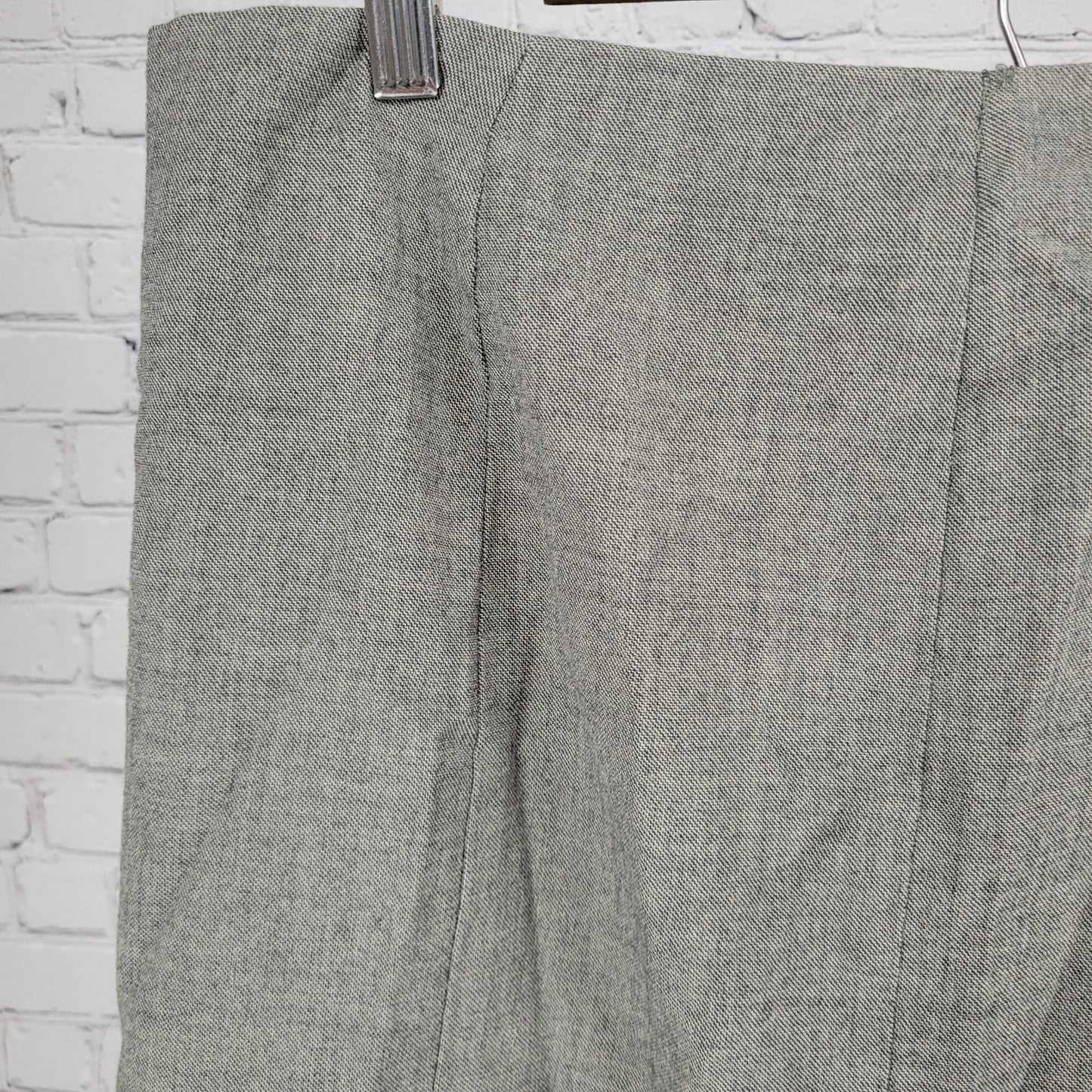Lauren Ralph Lauren Grey 100% Wool Zip Closure Lined Skirt Size 12 (32x25)
