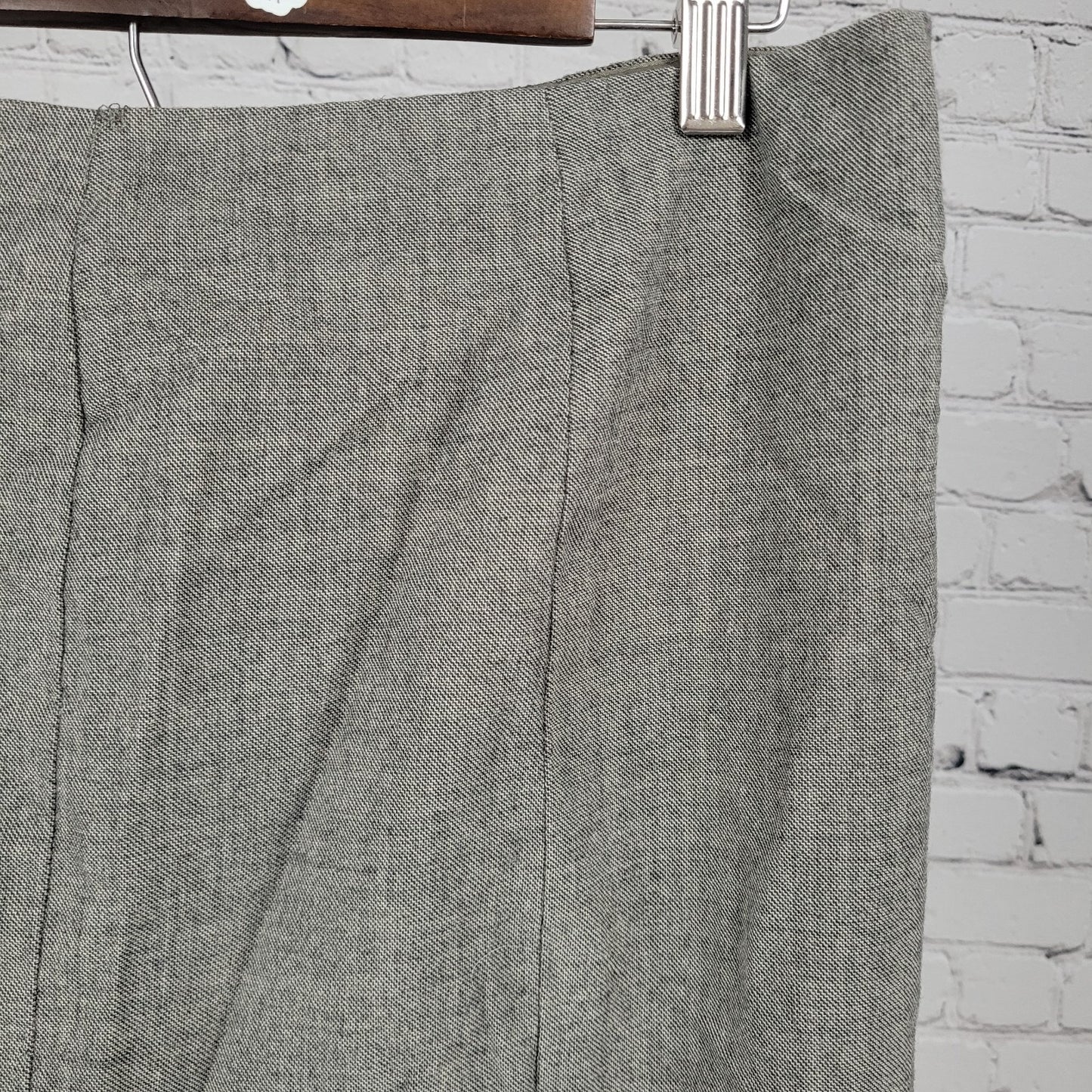 Lauren Ralph Lauren Grey 100% Wool Zip Closure Lined Skirt Size 12 (32x25)