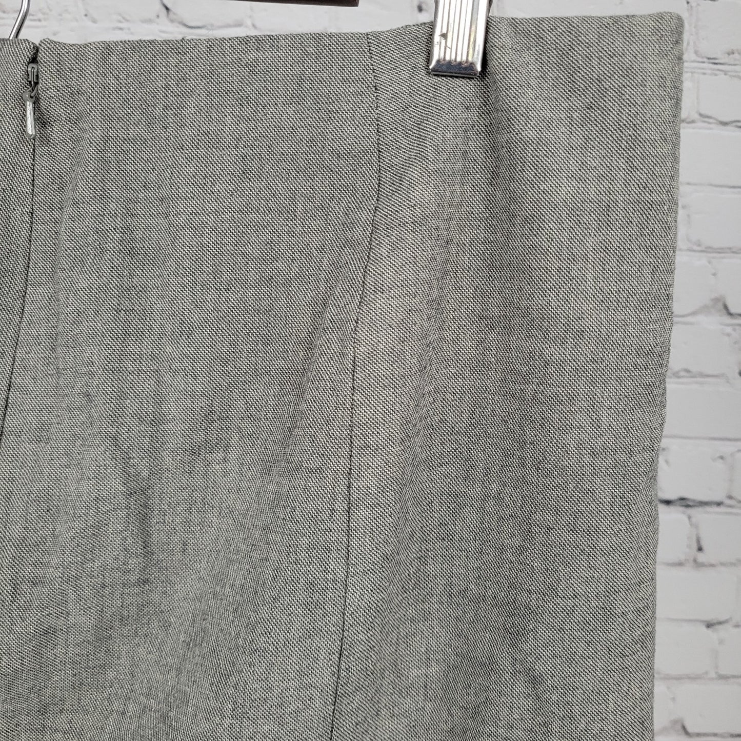 Lauren Ralph Lauren Grey 100% Wool Zip Closure Lined Skirt Size 12 (32x25)