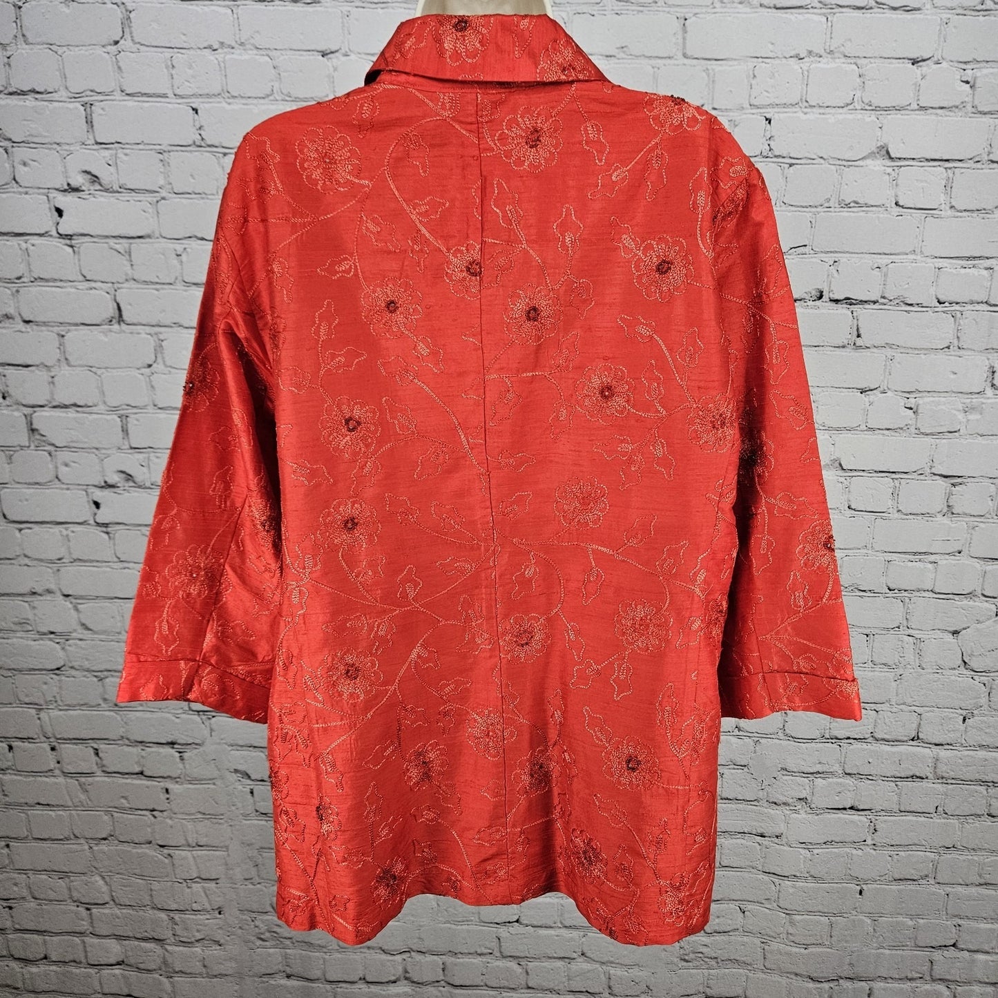 VTG Chico's Design Red Silk Embroidered Flowers Beaded 3/4 Sleeve Top 3 US 16