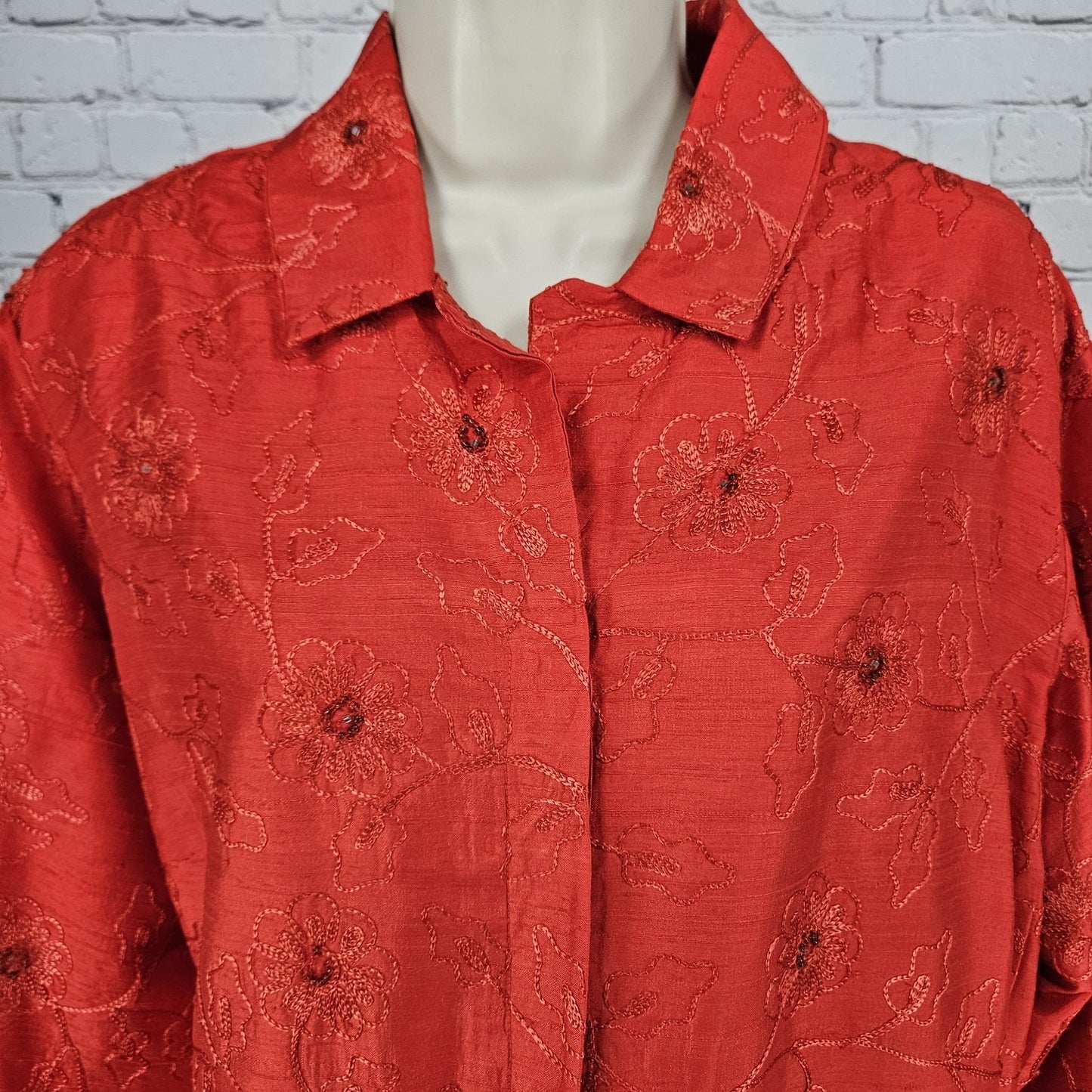 VTG Chico's Design Red Silk Embroidered Flowers Beaded 3/4 Sleeve Top 3 US 16