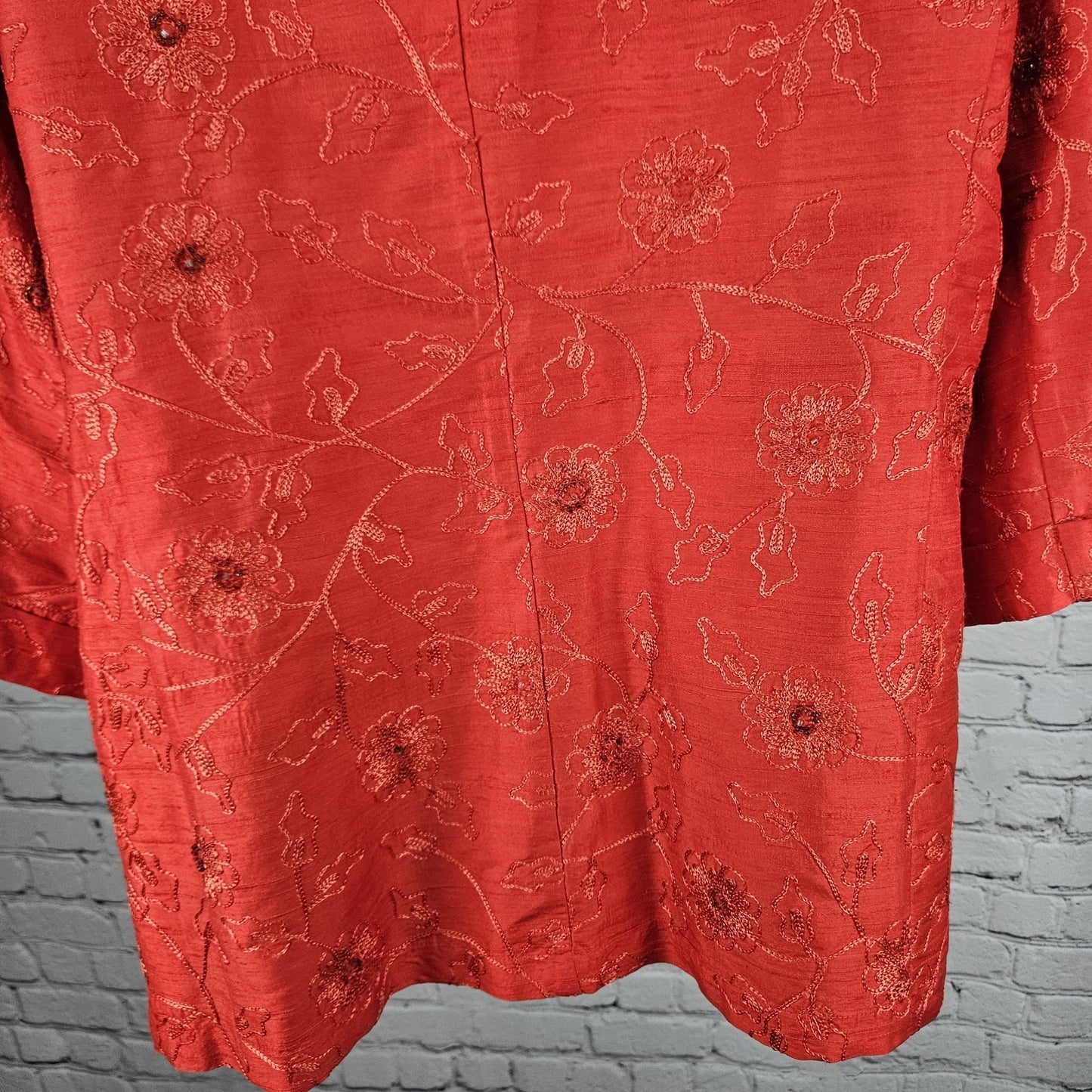 VTG Chico's Design Red Silk Embroidered Flowers Beaded 3/4 Sleeve Top 3 US 16