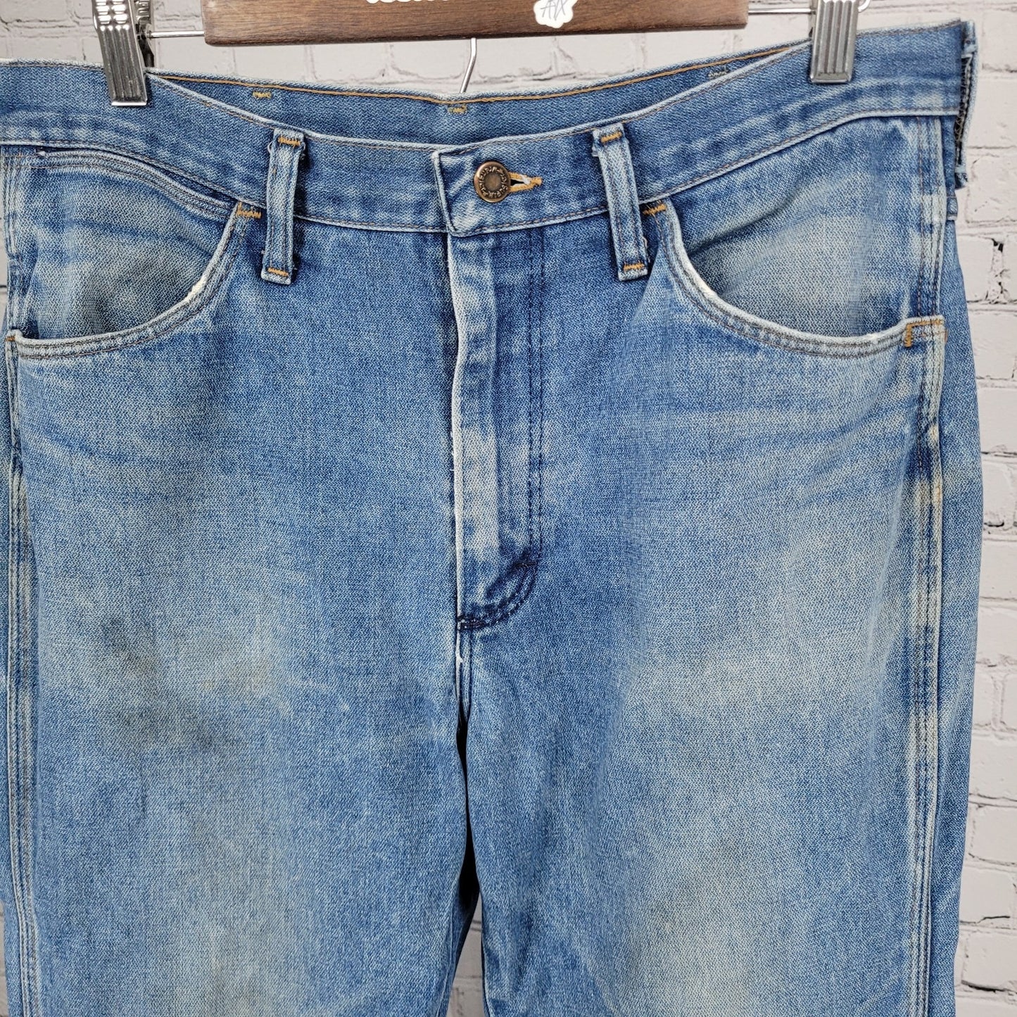 VTG Wrangler Blue Denim 100% Cotton Straight Leg Jeans USA 34x32 (32x31)