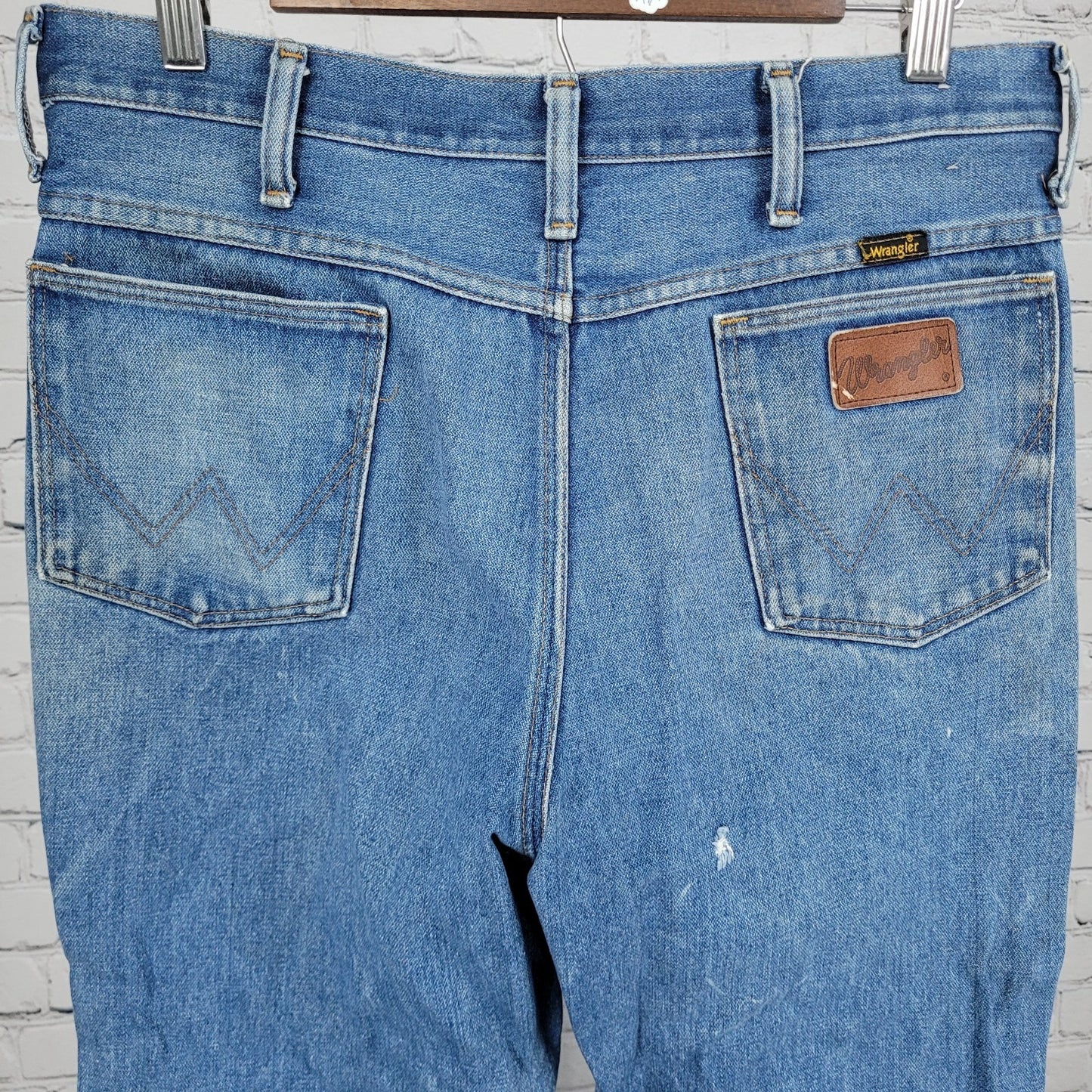 VTG Wrangler Blue Denim 100% Cotton Straight Leg Jeans USA 34x32 (32x31)