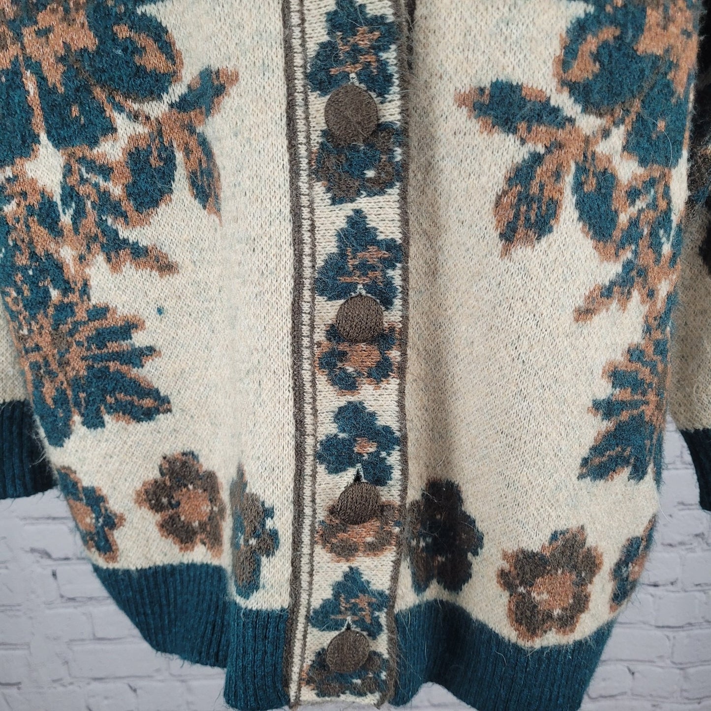 Zara Beige Floral Cozy Buttoned V Neck Oversized Cardigan Sweater Size Small S