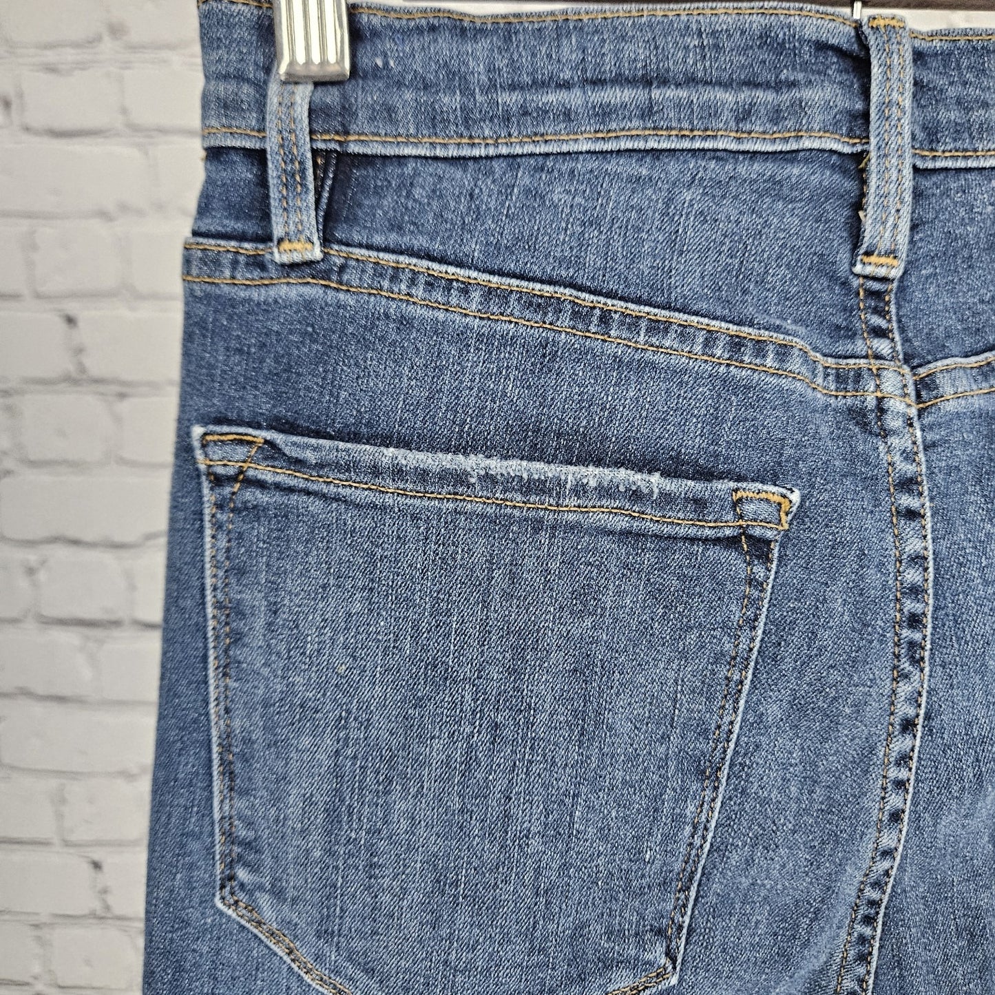Frame Blue Denim Ali High Rise Cigerette Raw Hem Skinny Jeans USA 26 (26x26)