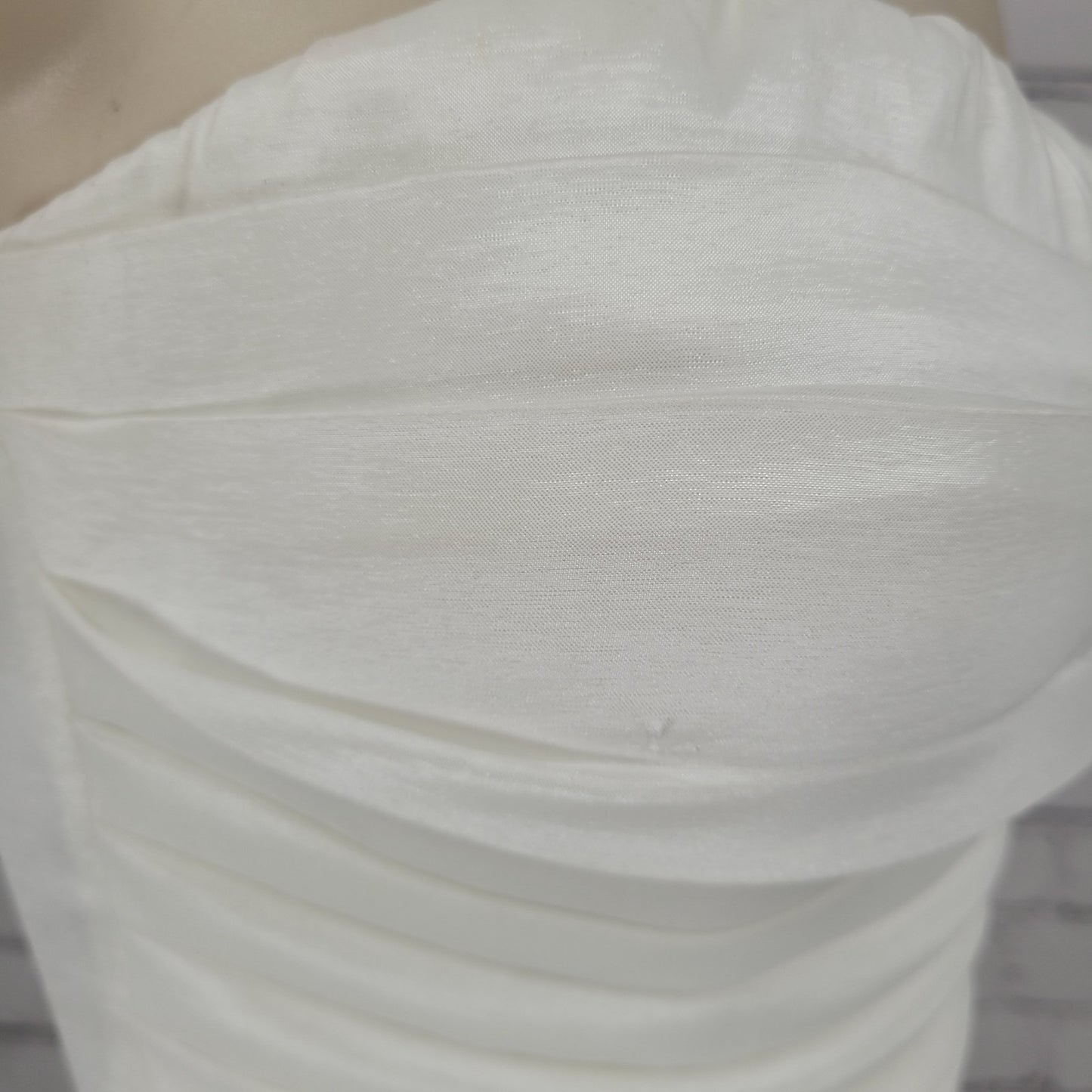 B Darlin White Sheen Pleated Padded Boned Bust Bubble Hem Dress Junior Size 0