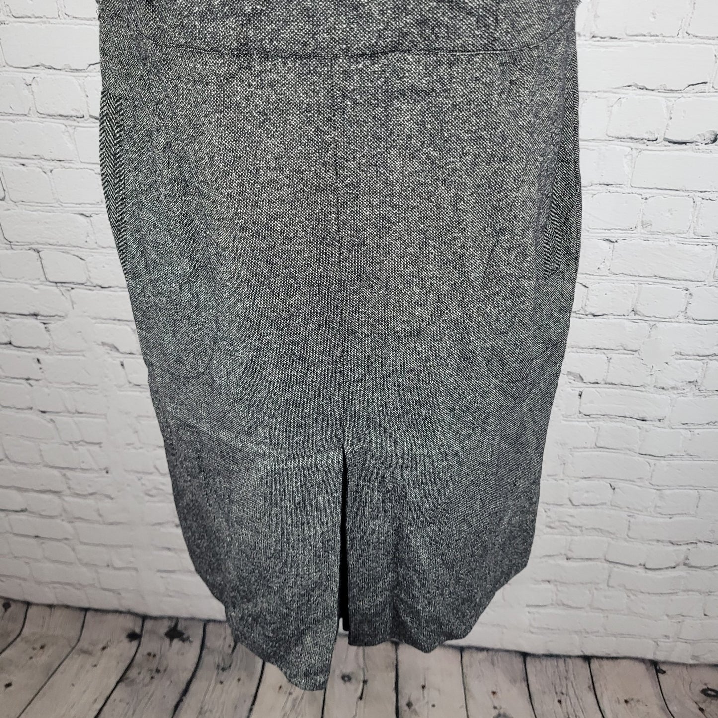 Ann Taylor Black Wool Silk Blend Sleeveless Lined Sheath Dress Petite Size 6P