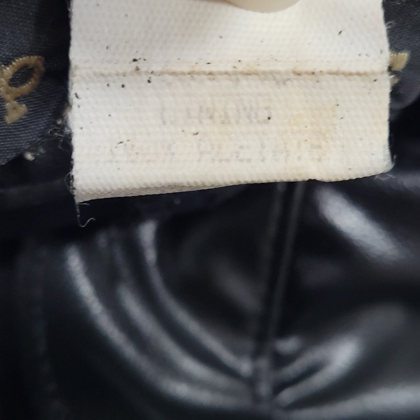 VTG Product Black Leather Mid Rise Straight Leg Pants USA Large L (38x30.5)