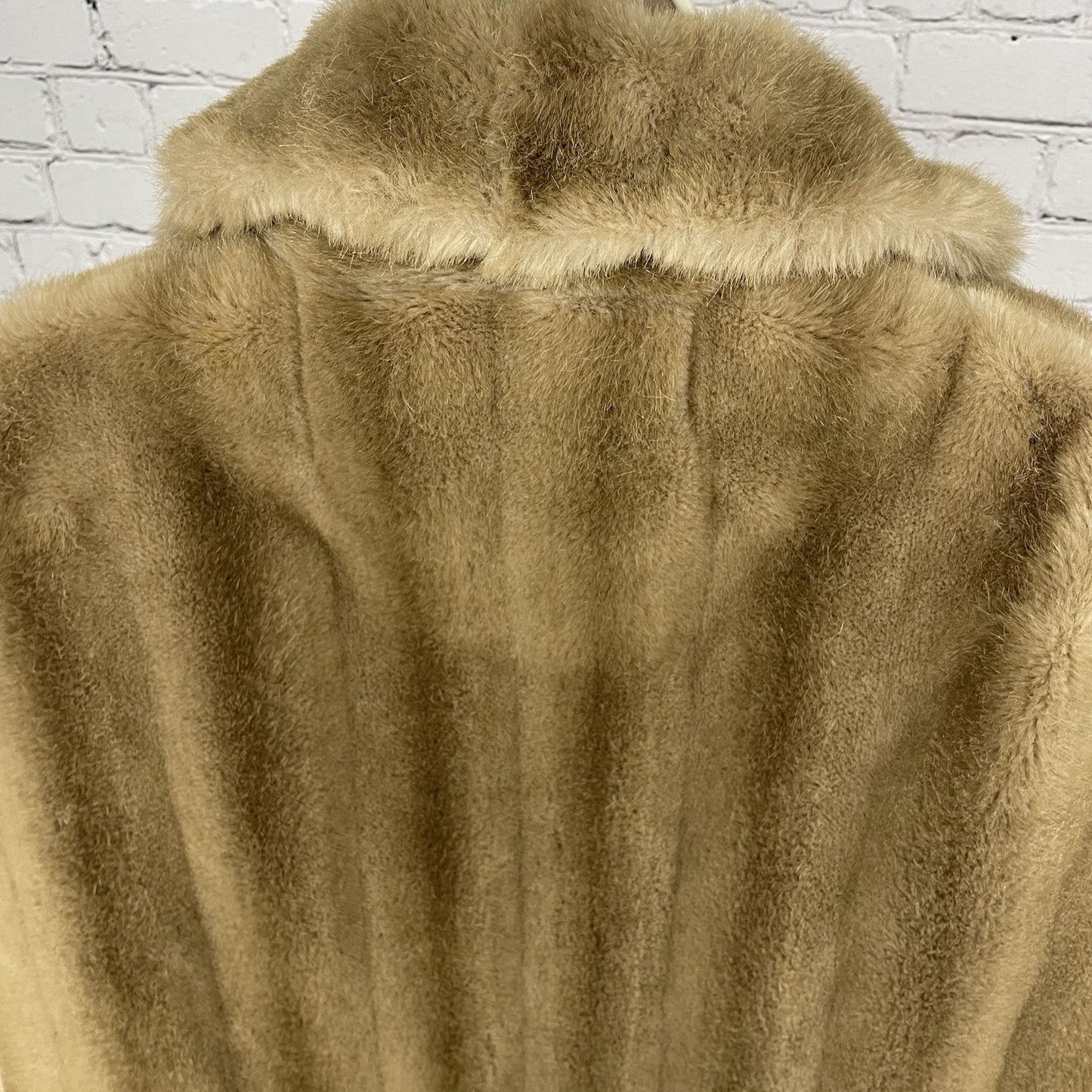 VTG Tissavel Lepshire Tan French Faux Fur Lined Open Poncho Coat Cape One Size