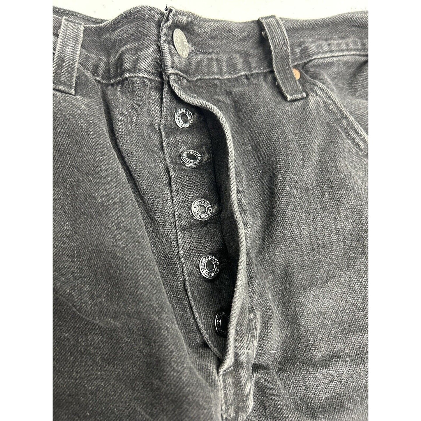 Levis 501 Button Fly High Rise Black Raw Hem Cut Off Shorts Sz 32 (32 x 2.5)