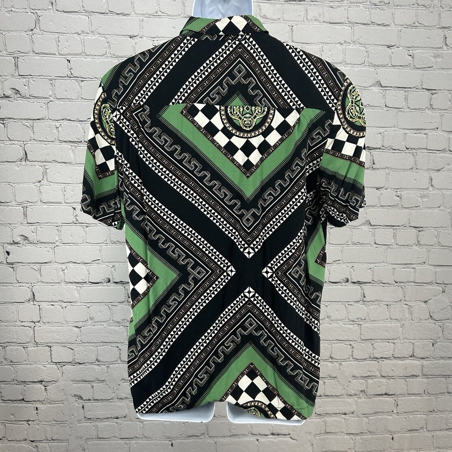 Urban Outfitters Multicolor Geometric Button Up Short Sleeve Shirt Size Medium