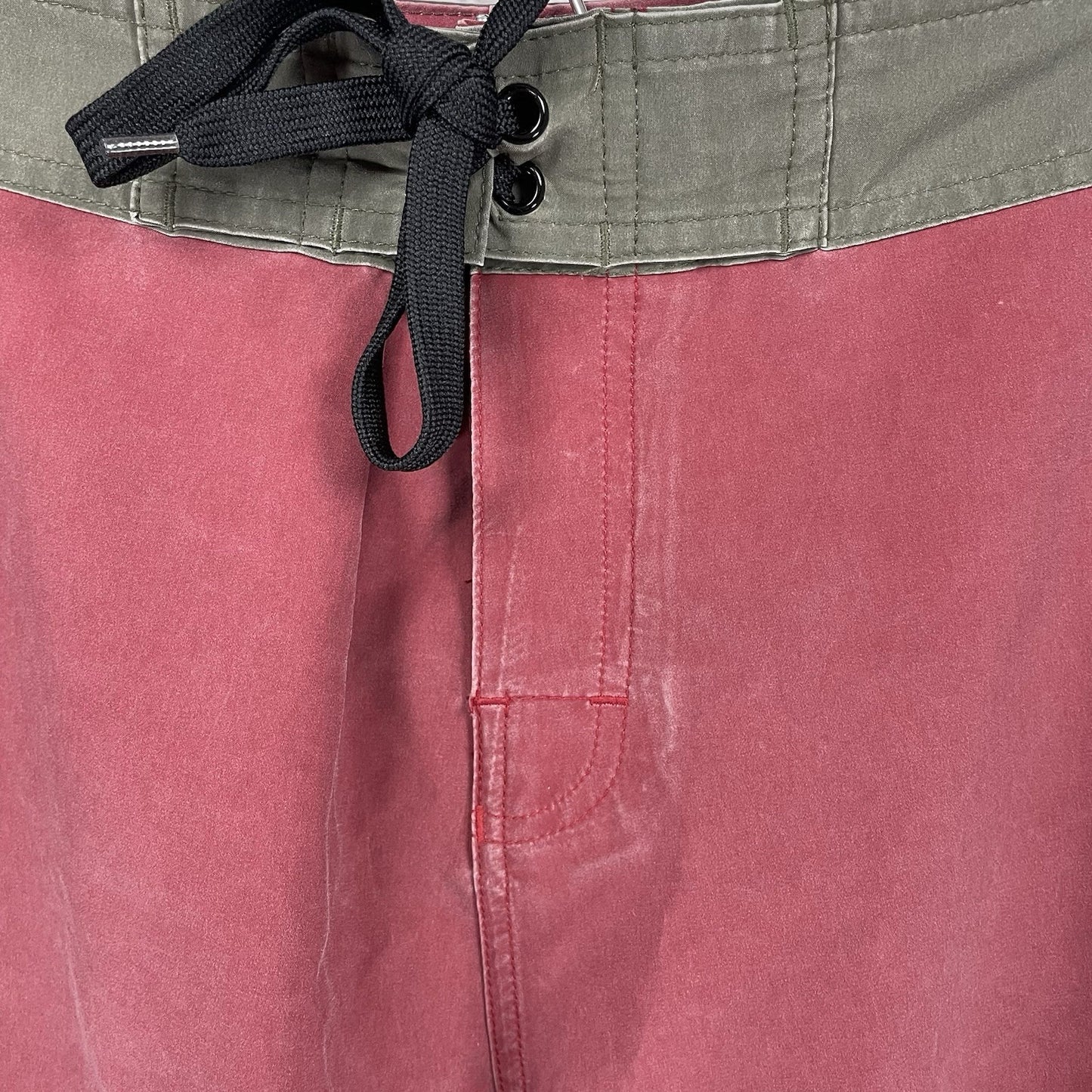 South Coast Surf Muted Red Board Shorts Swim Trunks Stretch Pocket Size 33