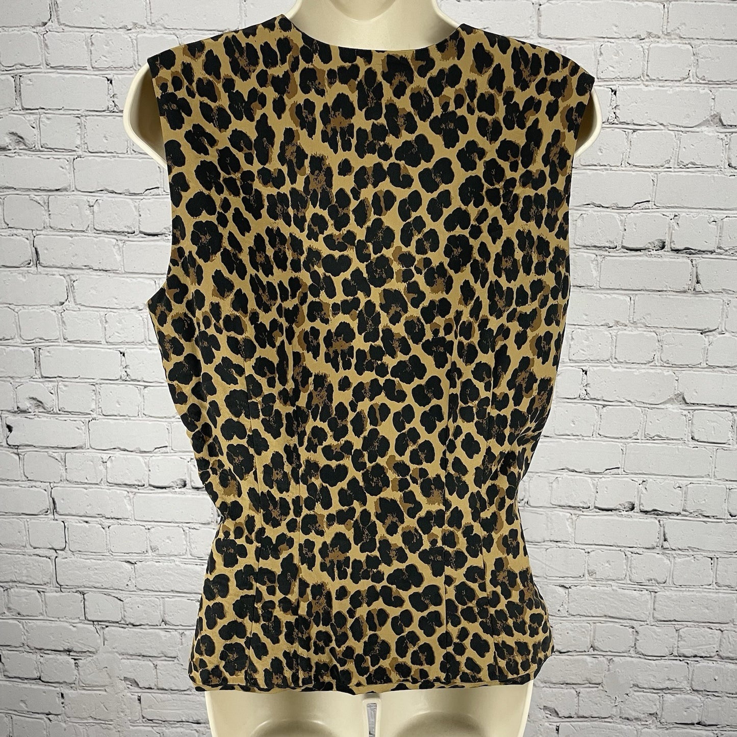 Bloomingdale’s Brown Leopard 100% Silk Lined Button Up Blouse Vest Size 10