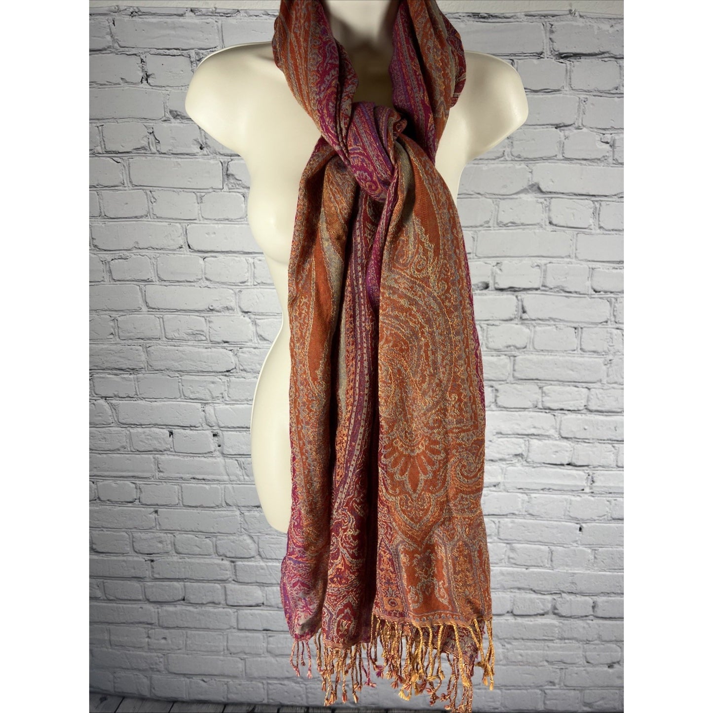 FRANGI Pink Multicolor Paisley 100% Wool Tasseled Scarf Shaw Wrap India 80”x 28”