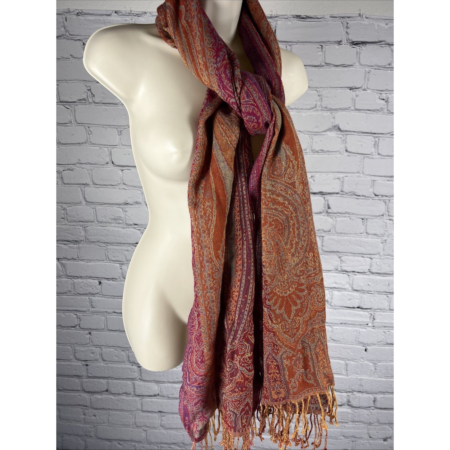 FRANGI Pink Multicolor Paisley 100% Wool Tasseled Scarf Shaw Wrap India 80”x 28”