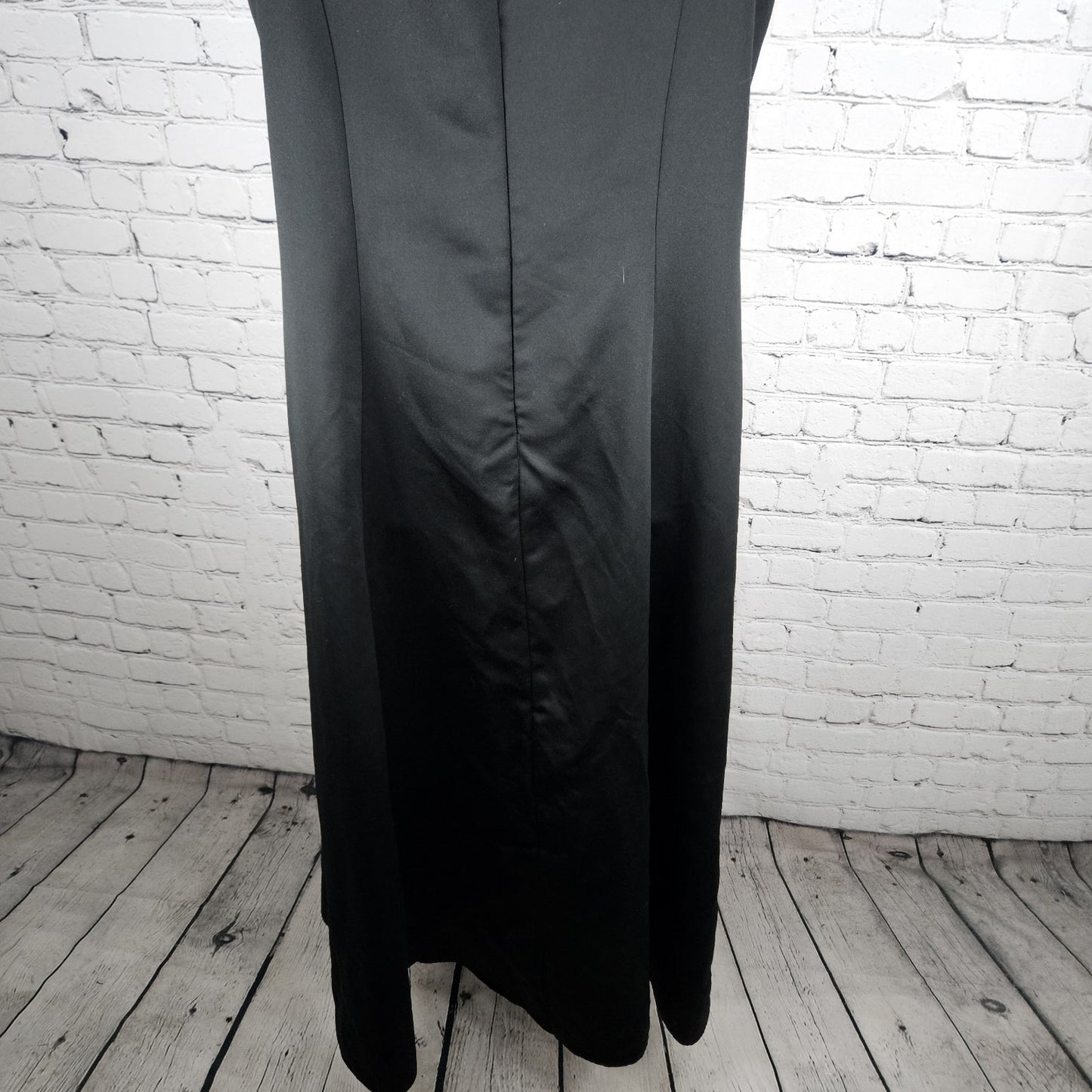 VTG Betsy & Adam Black Satin Strappy Lined Classic Sheath Maxi Dress USA 16W