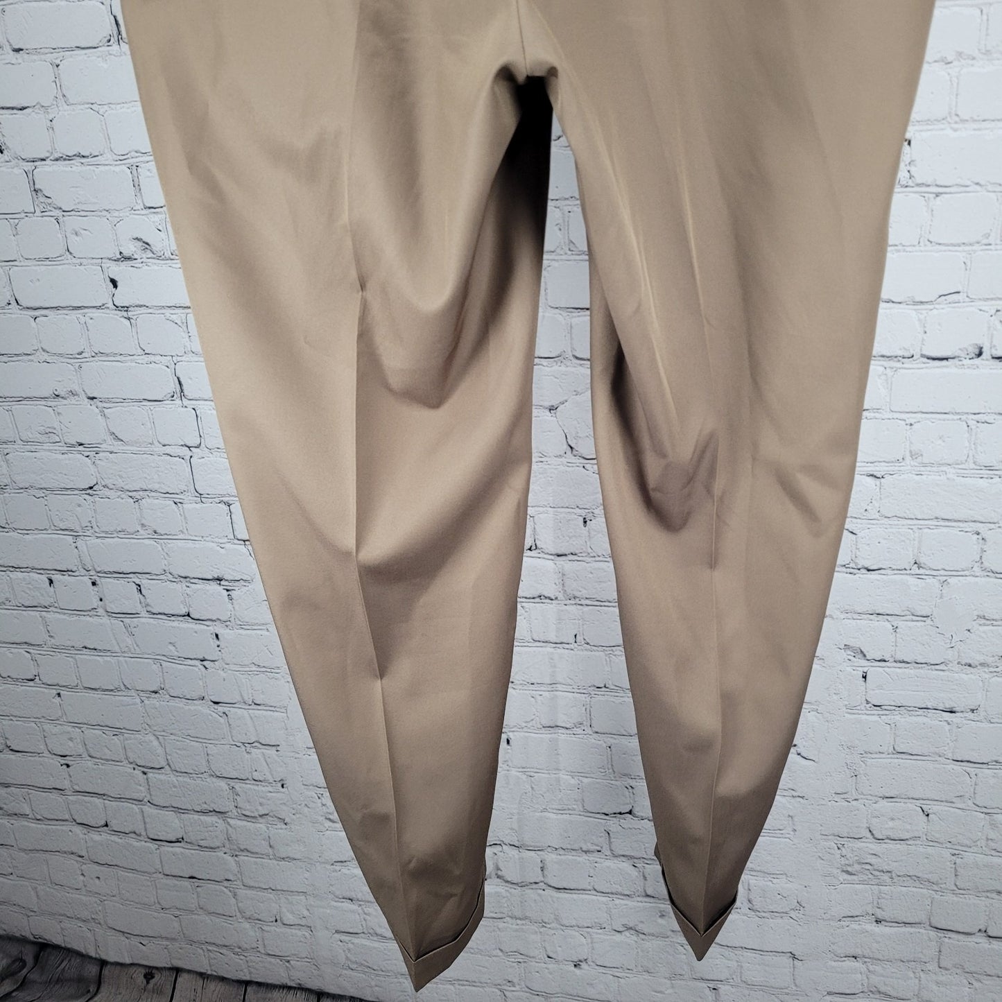 Jos A Bank Brown Traveler Stretch Waist Pleated Cuffed Dress Pants 42x30