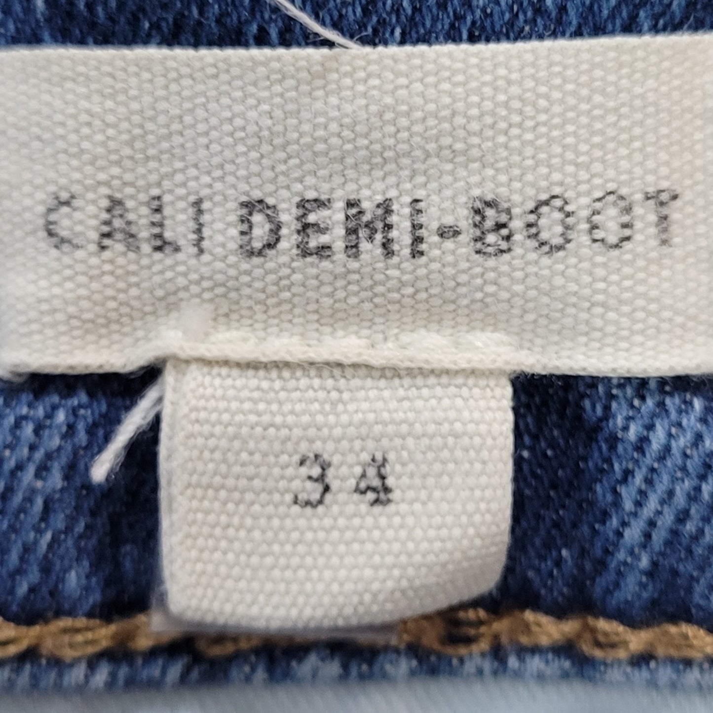 Madewell Blue Denim Cali Demi Boot High Rise Crop Jeans Size 34 (38x24)