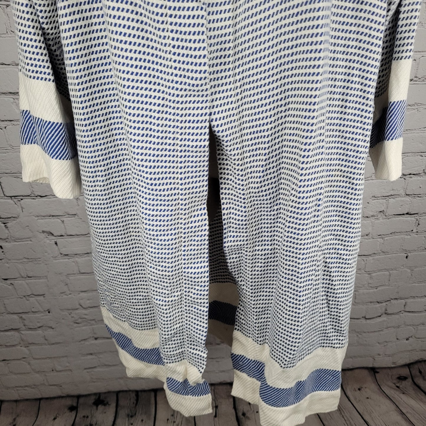 Dreamweaver Textiles Blue White 100% Cotton Long Sleeve Hooded Robe One Size O/S