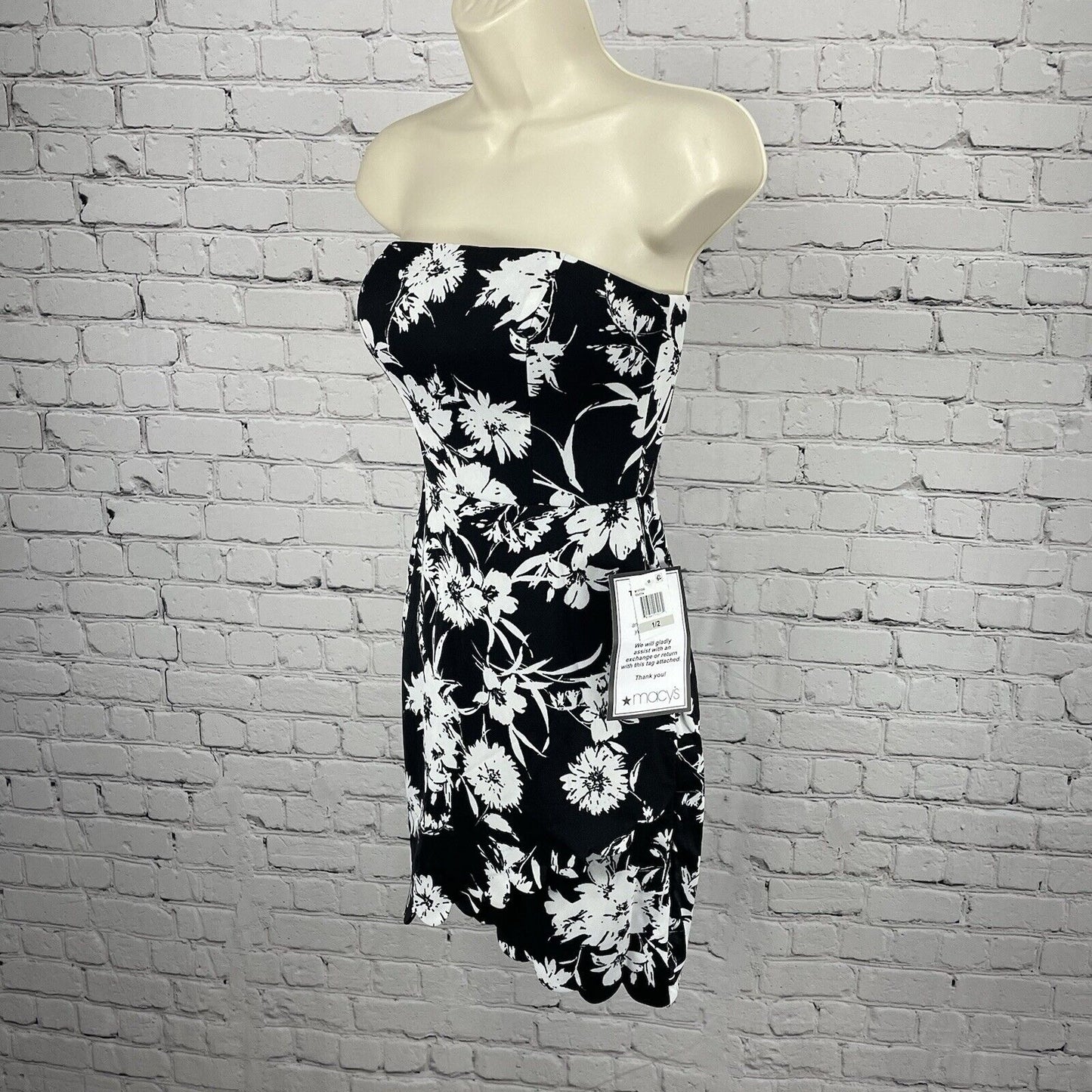 NWT Black White Floral Mini Strapless Scallop Dress Padded Zipped Lined Size 1/2