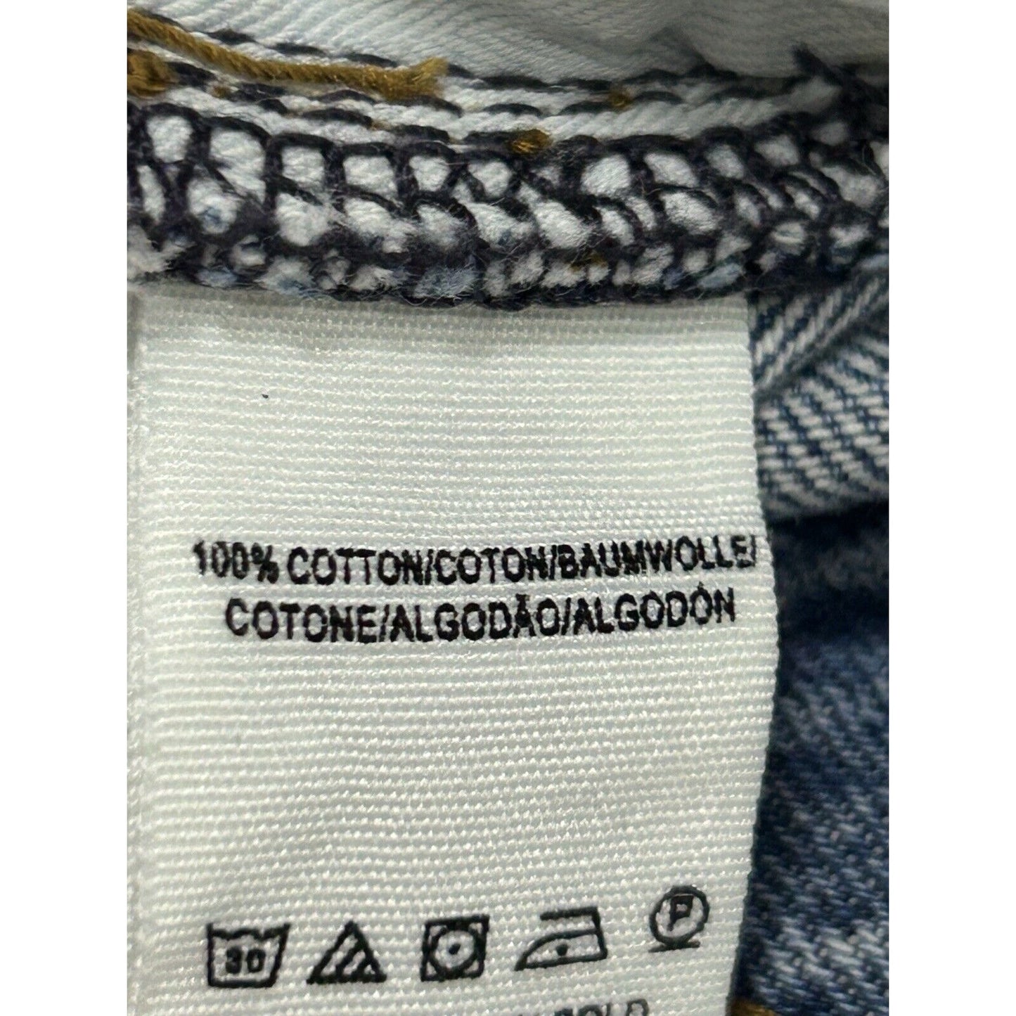 We The Free Light Blue Denim Cotton Distressed Jean Hot Shorts Size 26 (29X2)