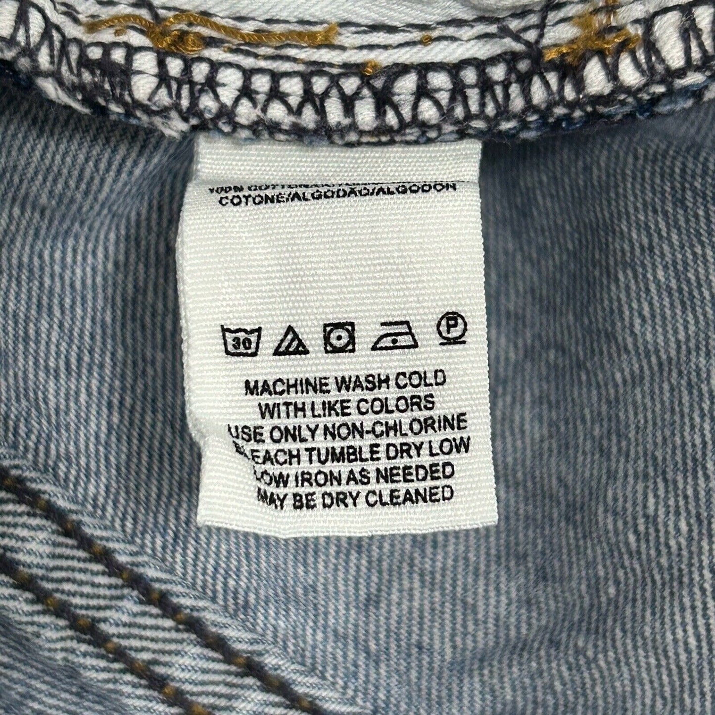 We The Free Light Blue Denim Cotton Distressed Jean Hot Shorts Size 26 (29X2)