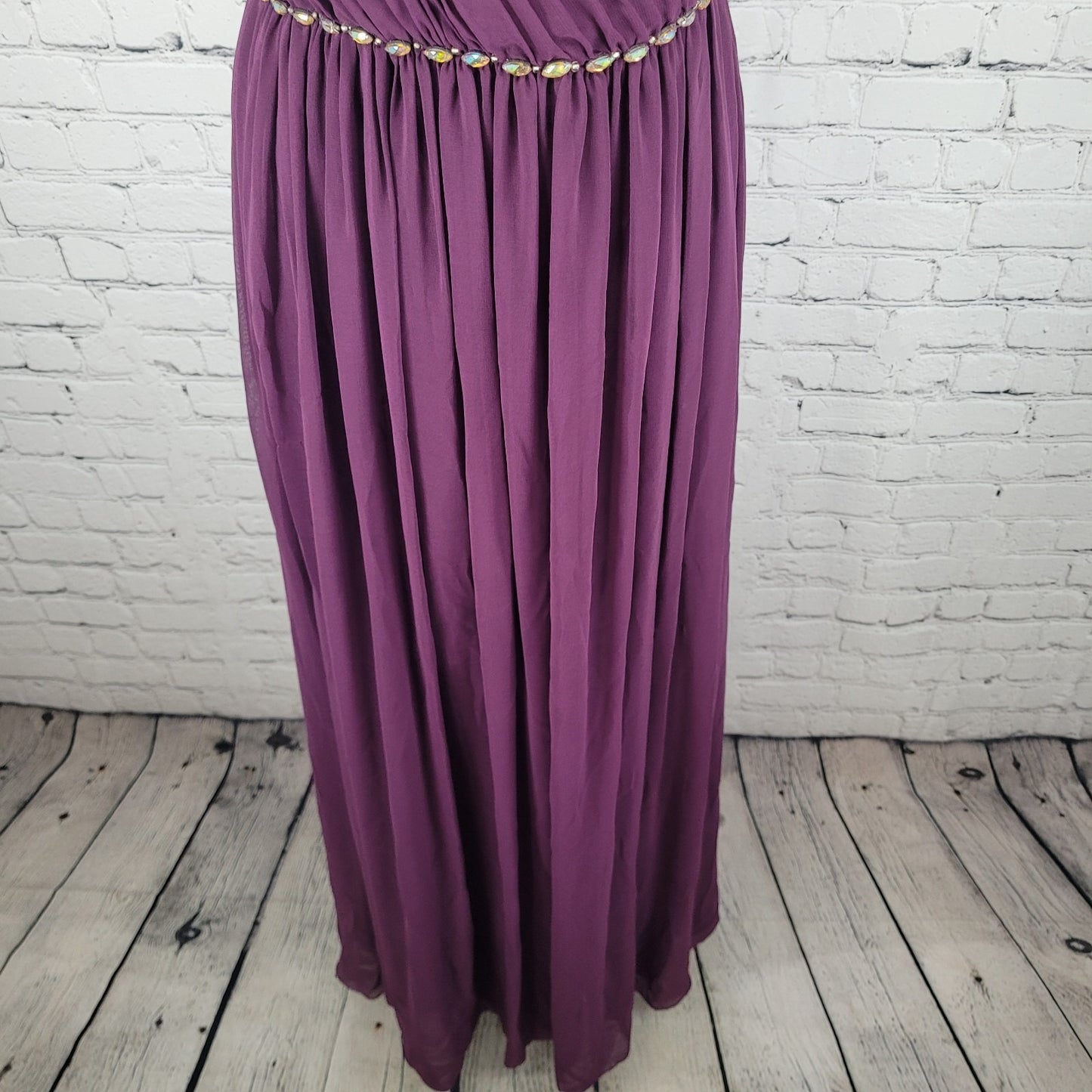 Aspeed Purple Chiffon One Shoulder Brooch Embellished Dress Gown USA Size XL