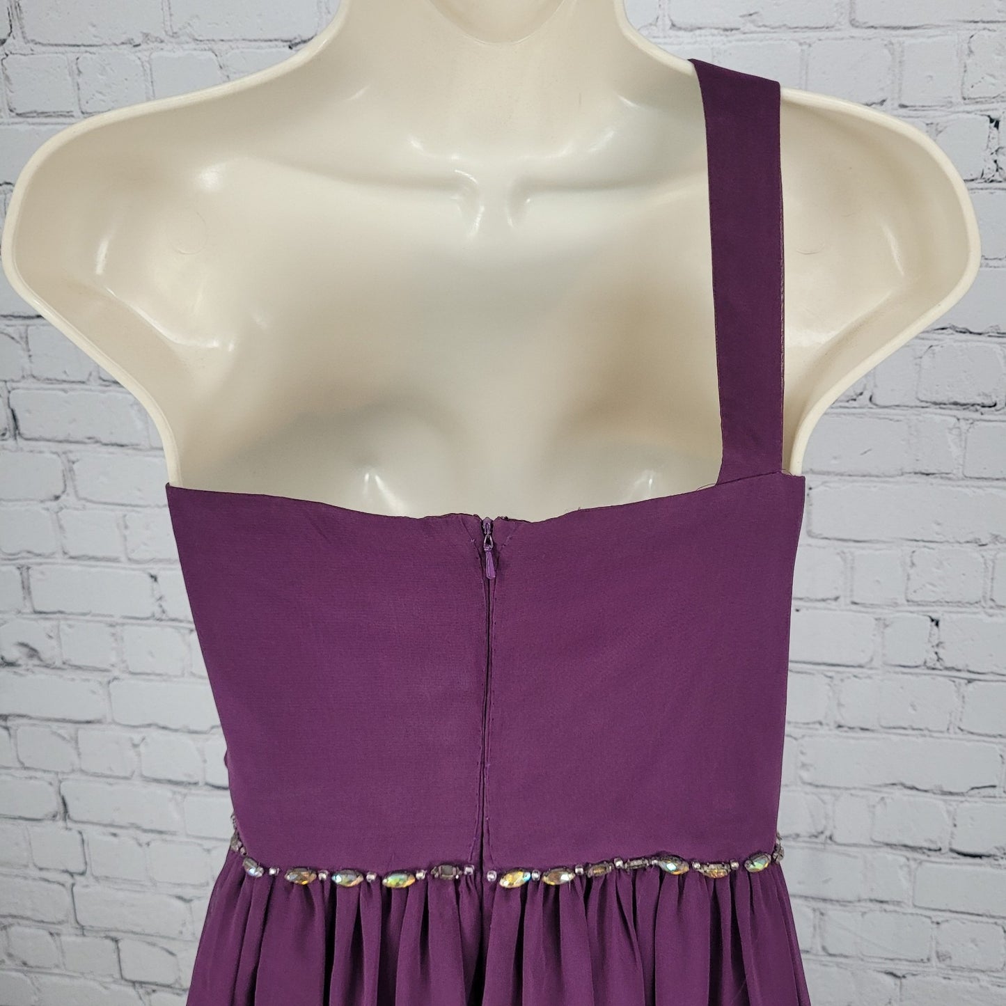 Aspeed Purple Chiffon One Shoulder Brooch Embellished Dress Gown USA Size XL