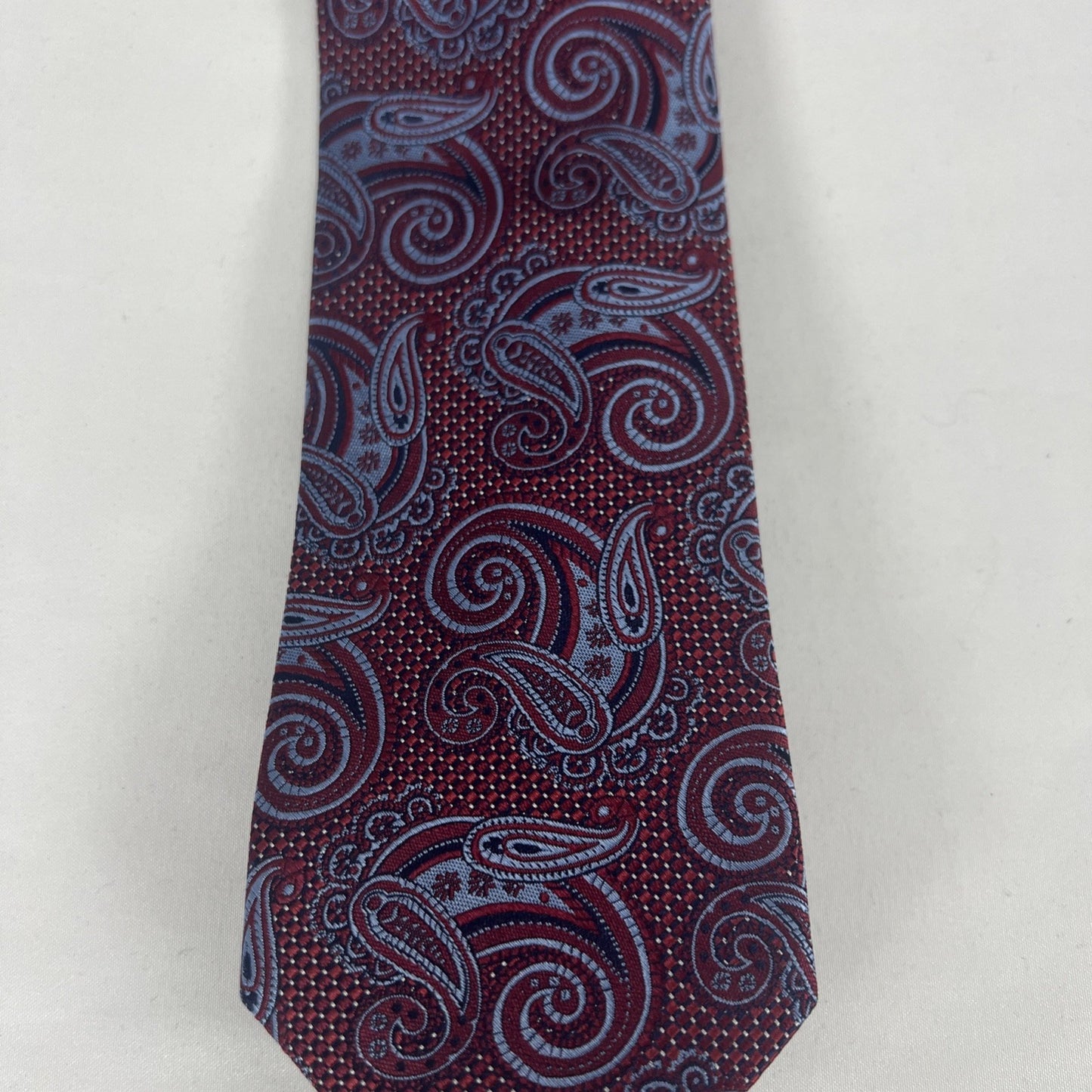Jos A Bank Red Blue Signature Collection Paisley 100% Silk Neck Tie (58"x3")