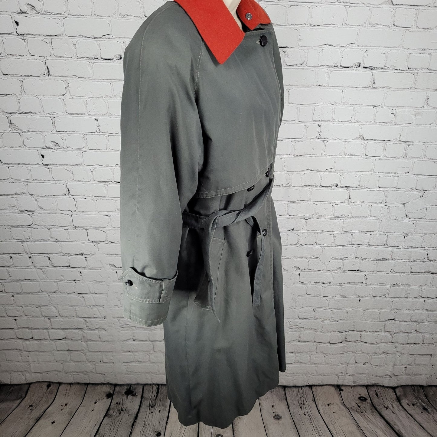 VTG Cyclone Grey Removable Wool Blend Liner Belted Buttoned Peacoat Size 4