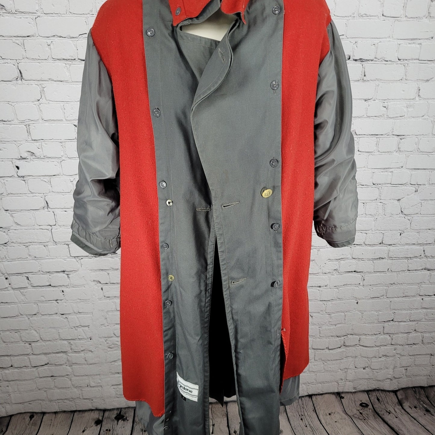 VTG Cyclone Grey Removable Wool Blend Liner Belted Buttoned Peacoat Size 4
