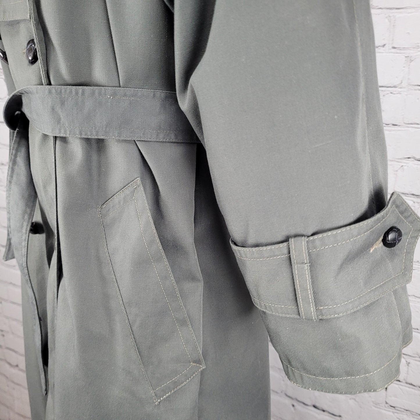 VTG Cyclone Grey Removable Wool Blend Liner Belted Buttoned Peacoat Size 4