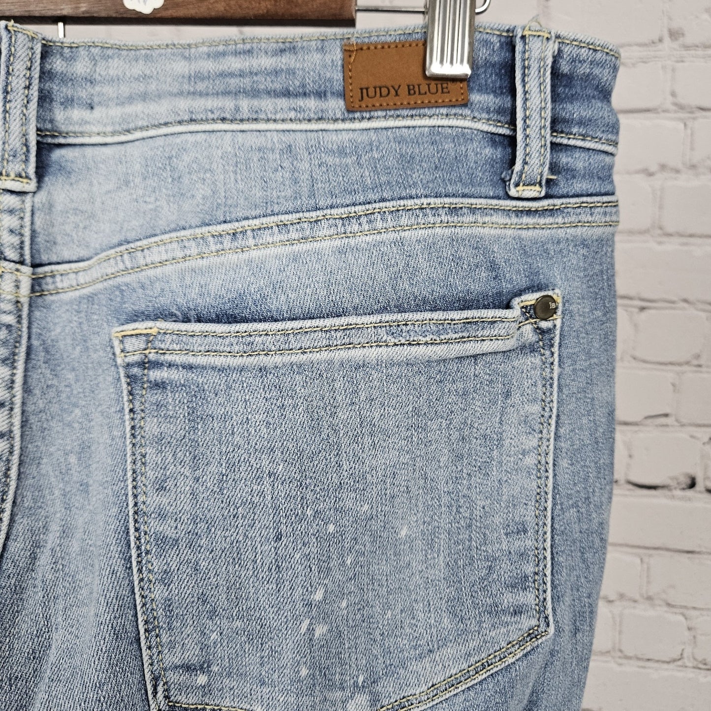 Judy Blue Denim Distressed Skinny Fit Light Wash High Rise Jeans 13/31 (32x28)