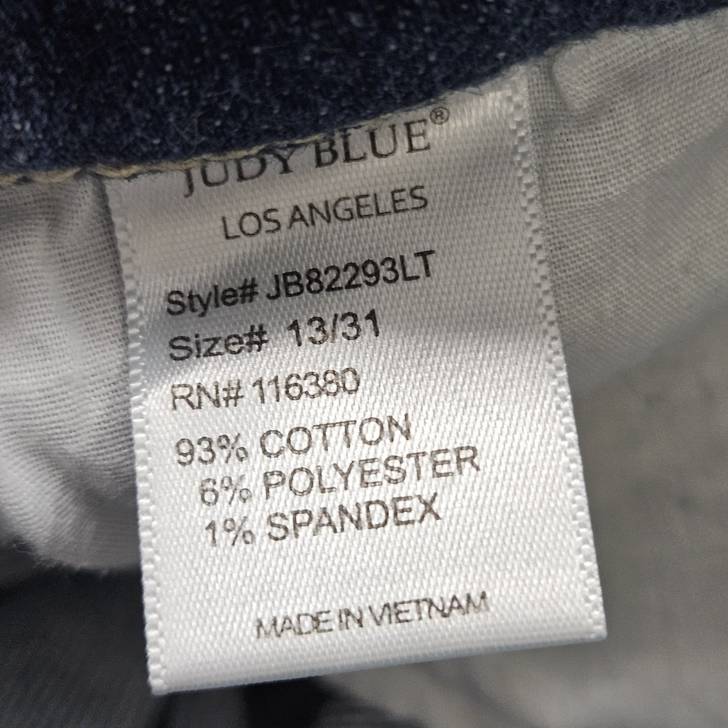Judy Blue Denim Distressed Skinny Fit Light Wash High Rise Jeans 13/31 (32x28)