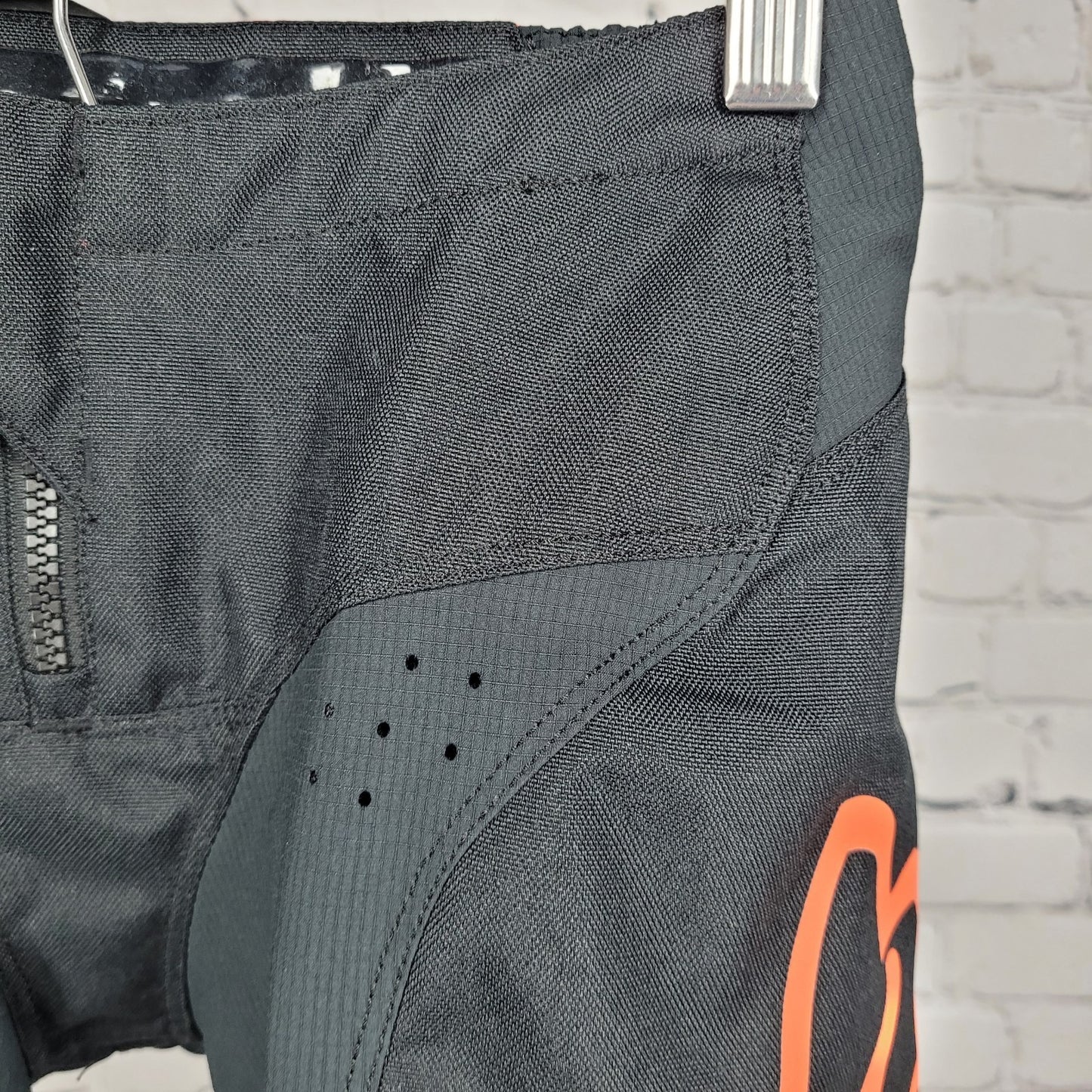 Fox Racing Black Orange Leather PatchPadded Adjustable Belt Pants Youth 10-26