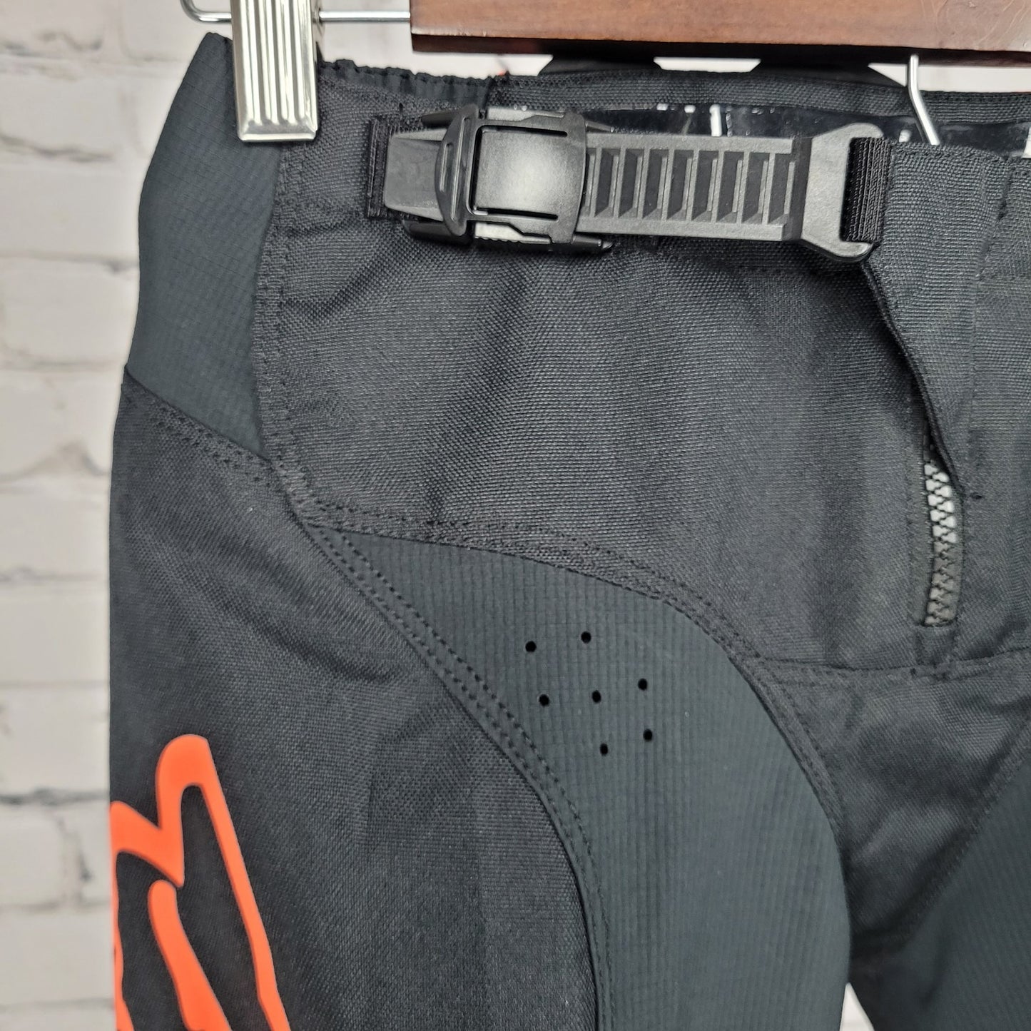 Fox Racing Black Orange Leather PatchPadded Adjustable Belt Pants Youth 10-26