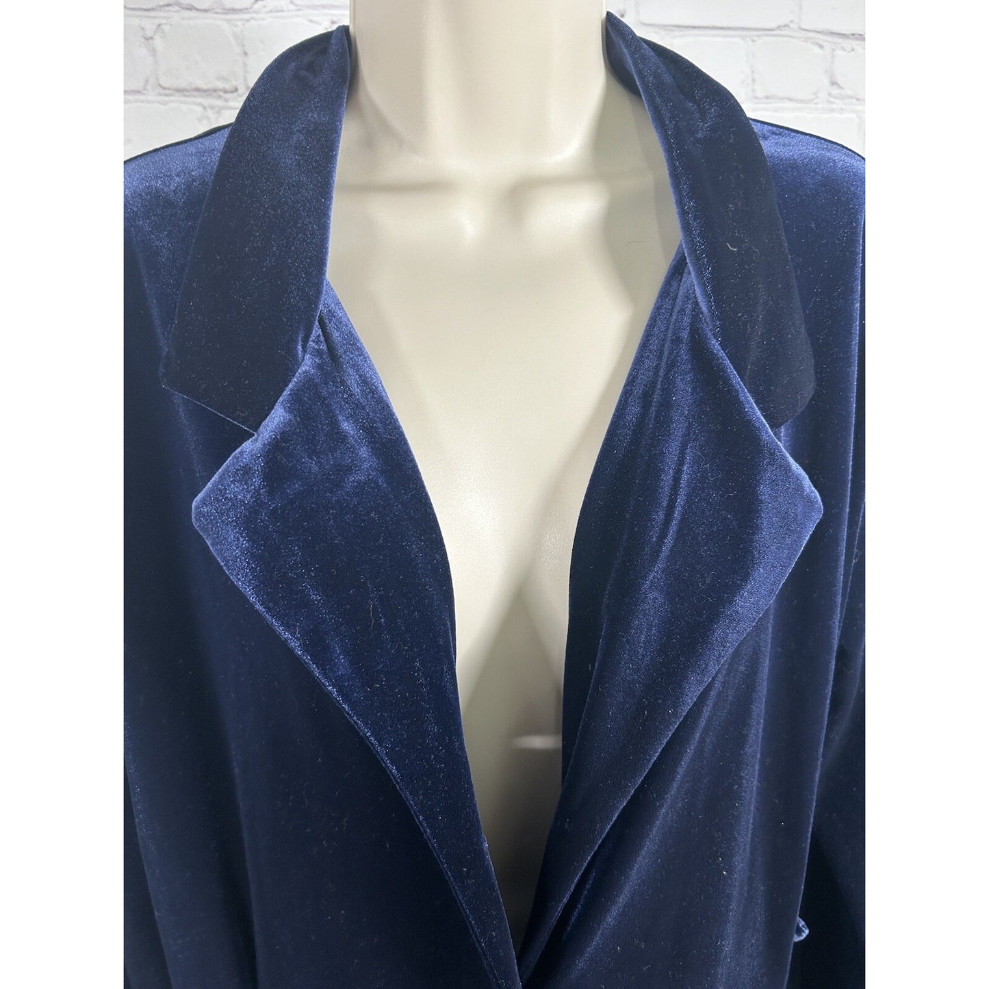 VTG NWD Hillard & Hanson Cobalt Blue Velour Button Front Long Sleeve Jacket L