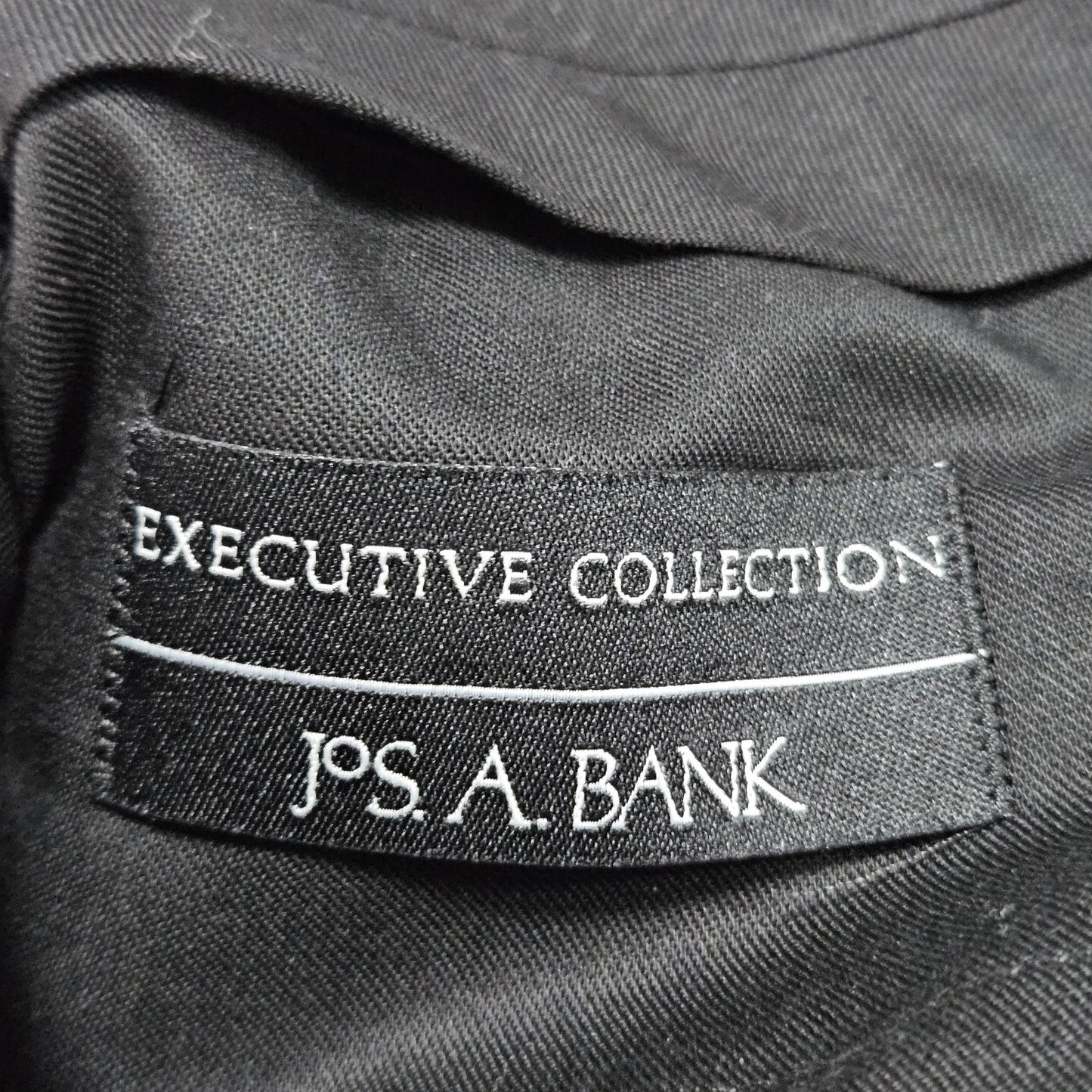 Jos A Bank Grey 100% Wool Executive Herringbone Pleated Cuffed Dress Pants 34x33
