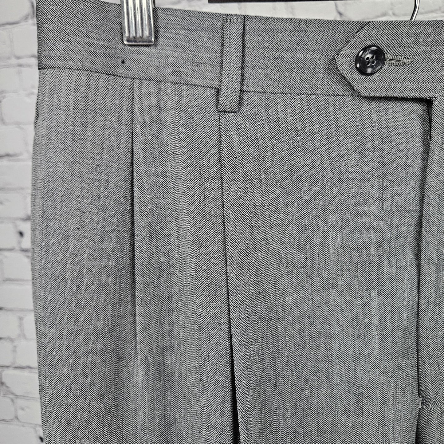 Jos A Bank Grey 100% Wool Executive Herringbone Pleated Cuffed Dress Pants 34x33