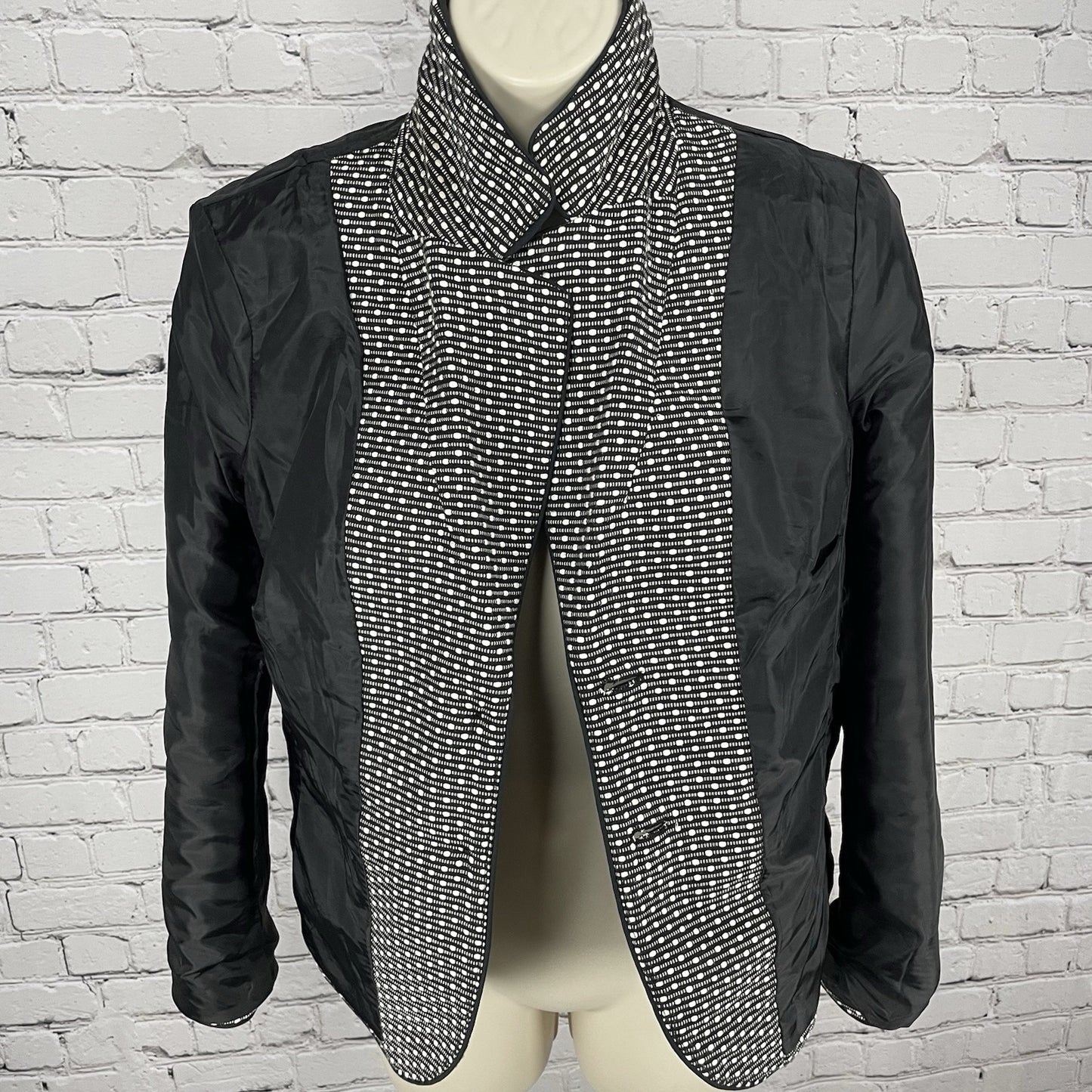 Talbots Black & White Textured 2 Button Notch Lined Vented Blazer Jacket Size 4P
